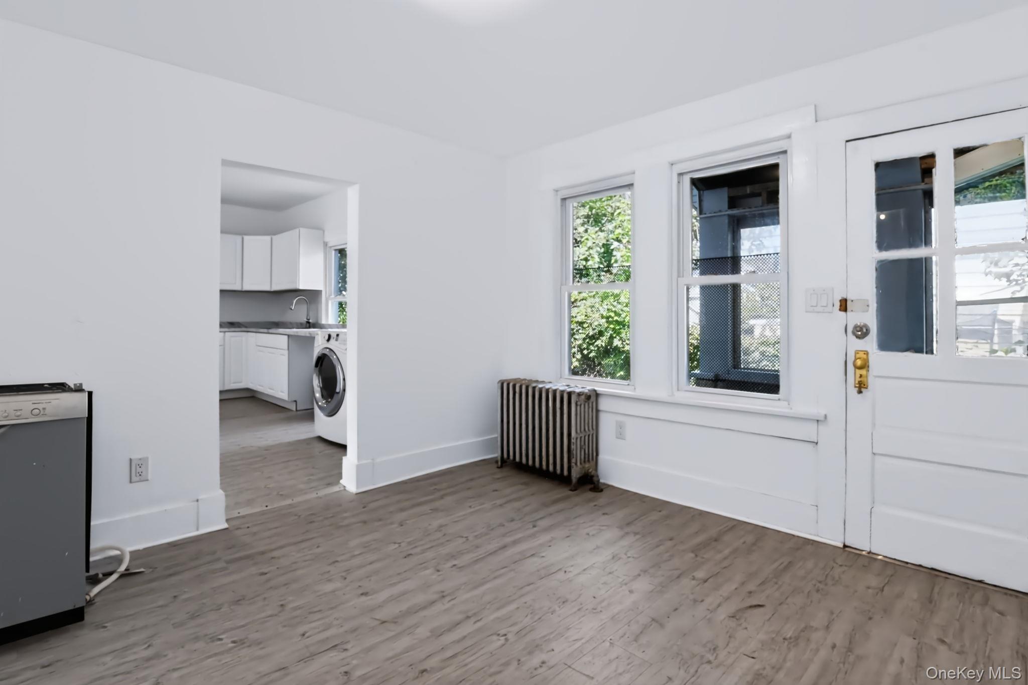 315 Tower Avenue A Property Photo 3