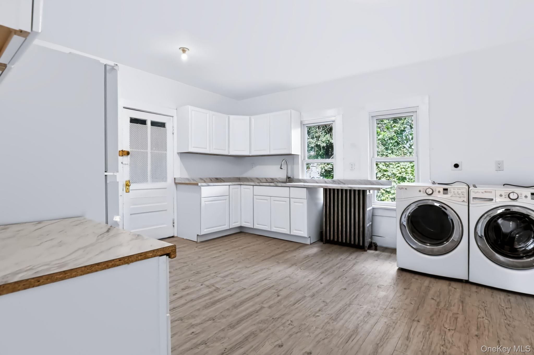 315 Tower Avenue A Property Photo 4