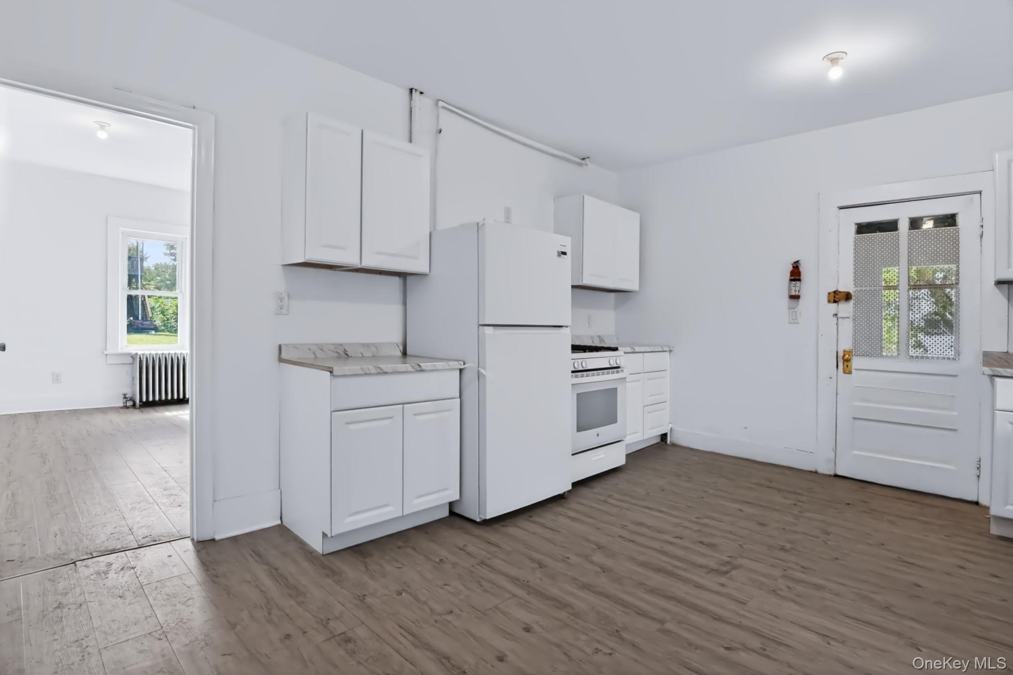 315 Tower Avenue A Property Photo 9