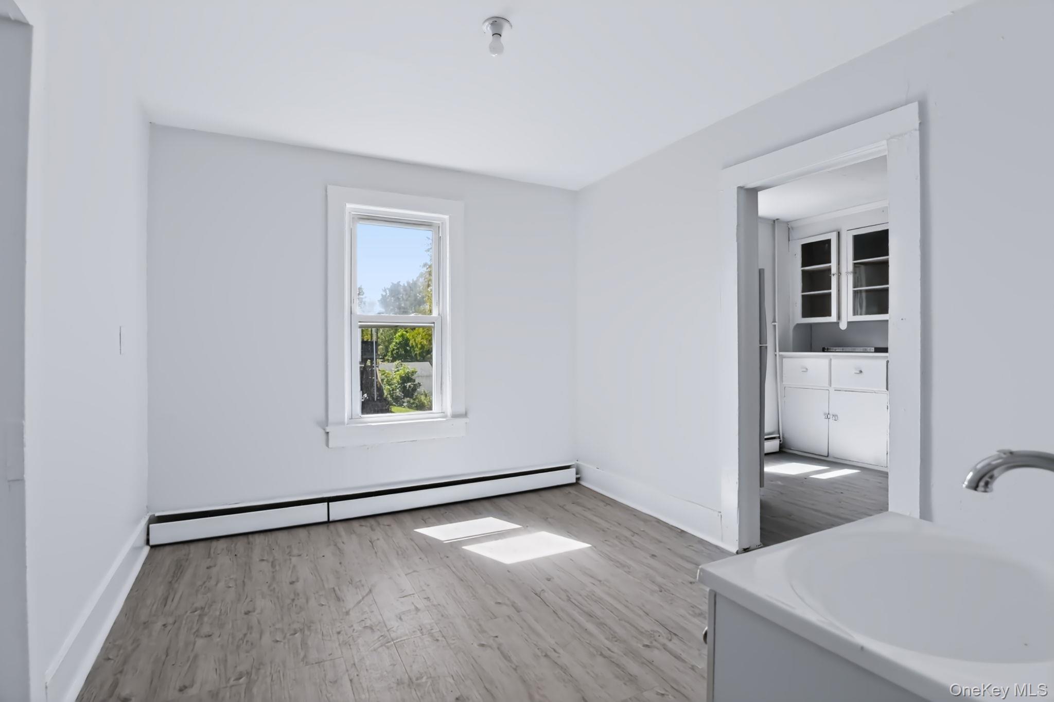 315 Tower Avenue B Property Photo 11