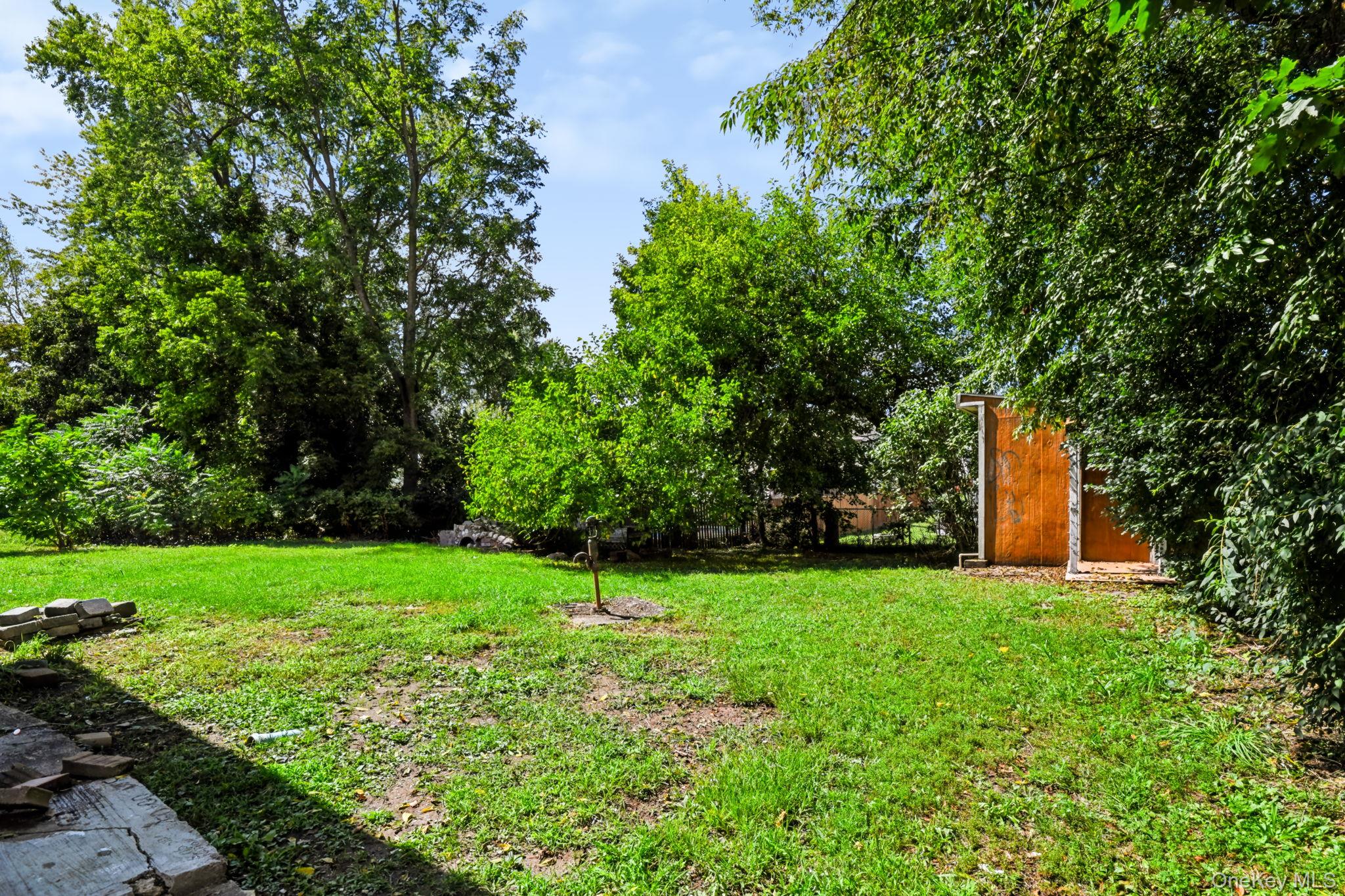 315 Tower Avenue B Property Photo 15