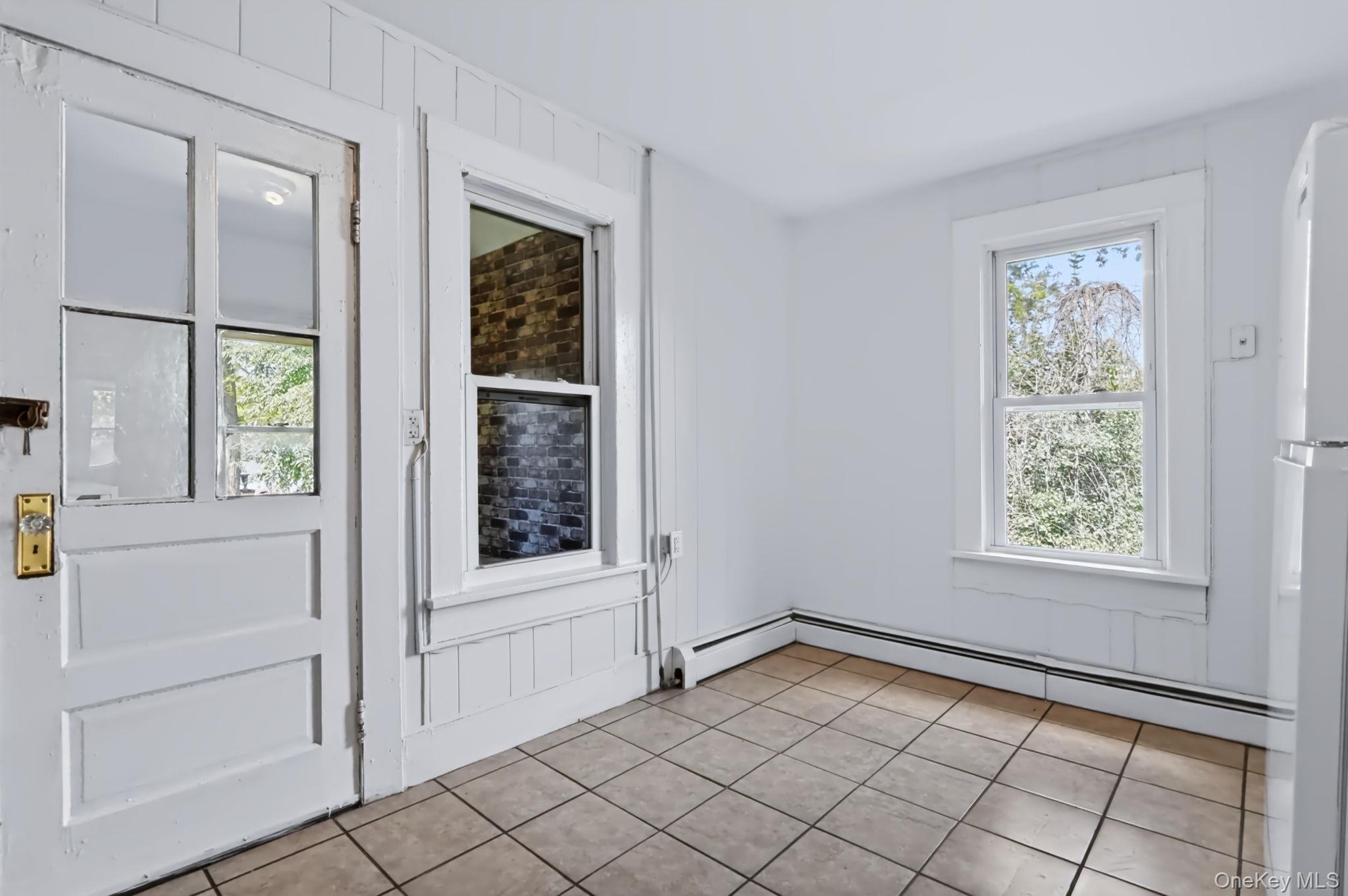 315 Tower Avenue C Property Photo 11