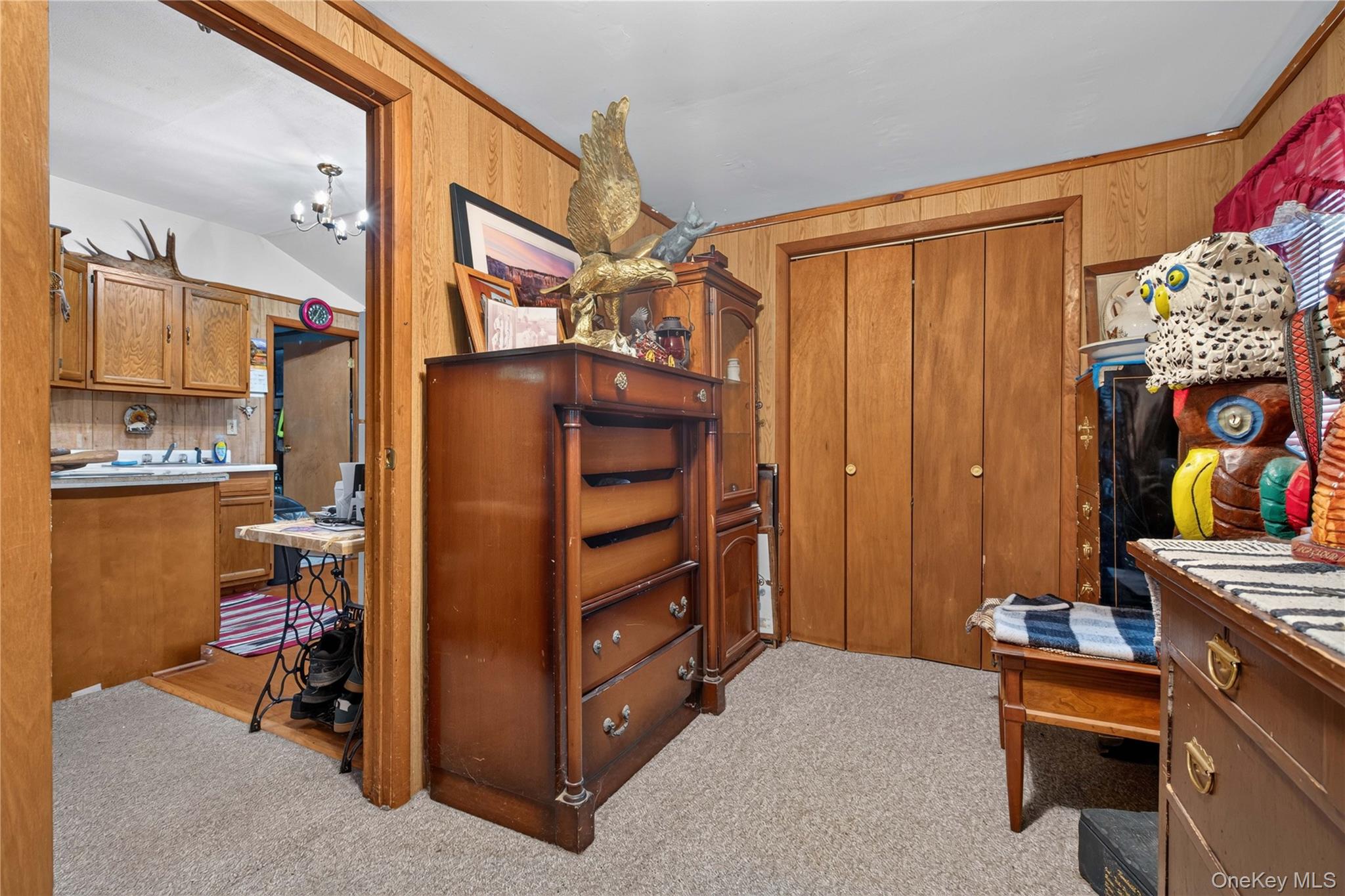 33 E Crossman Avenue Property Photo 12