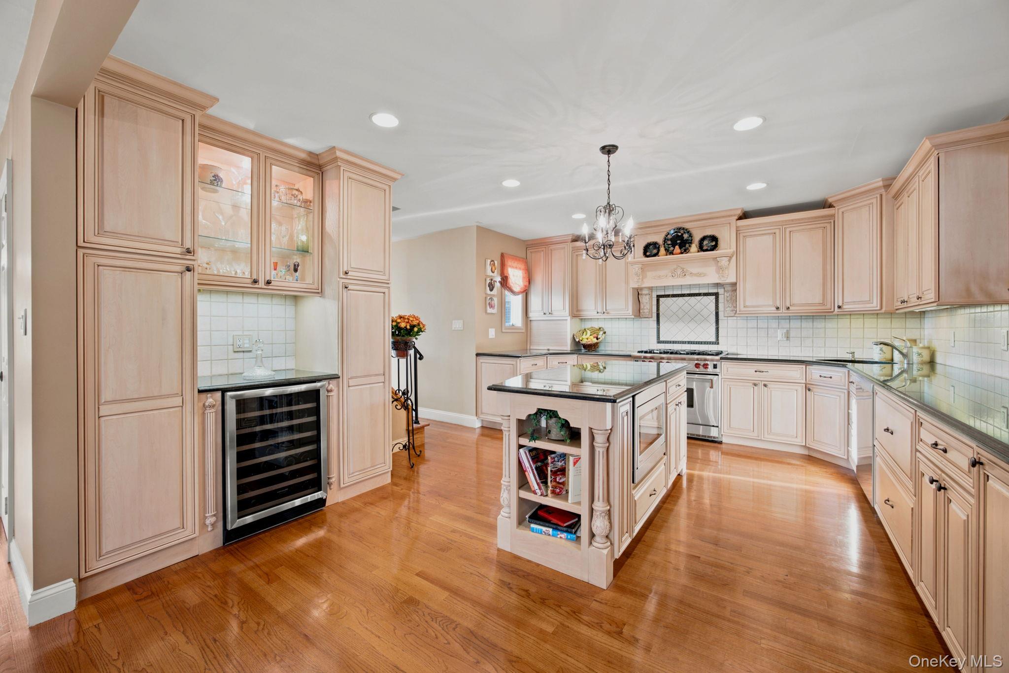 154 Celler Avenue Property Photo 7