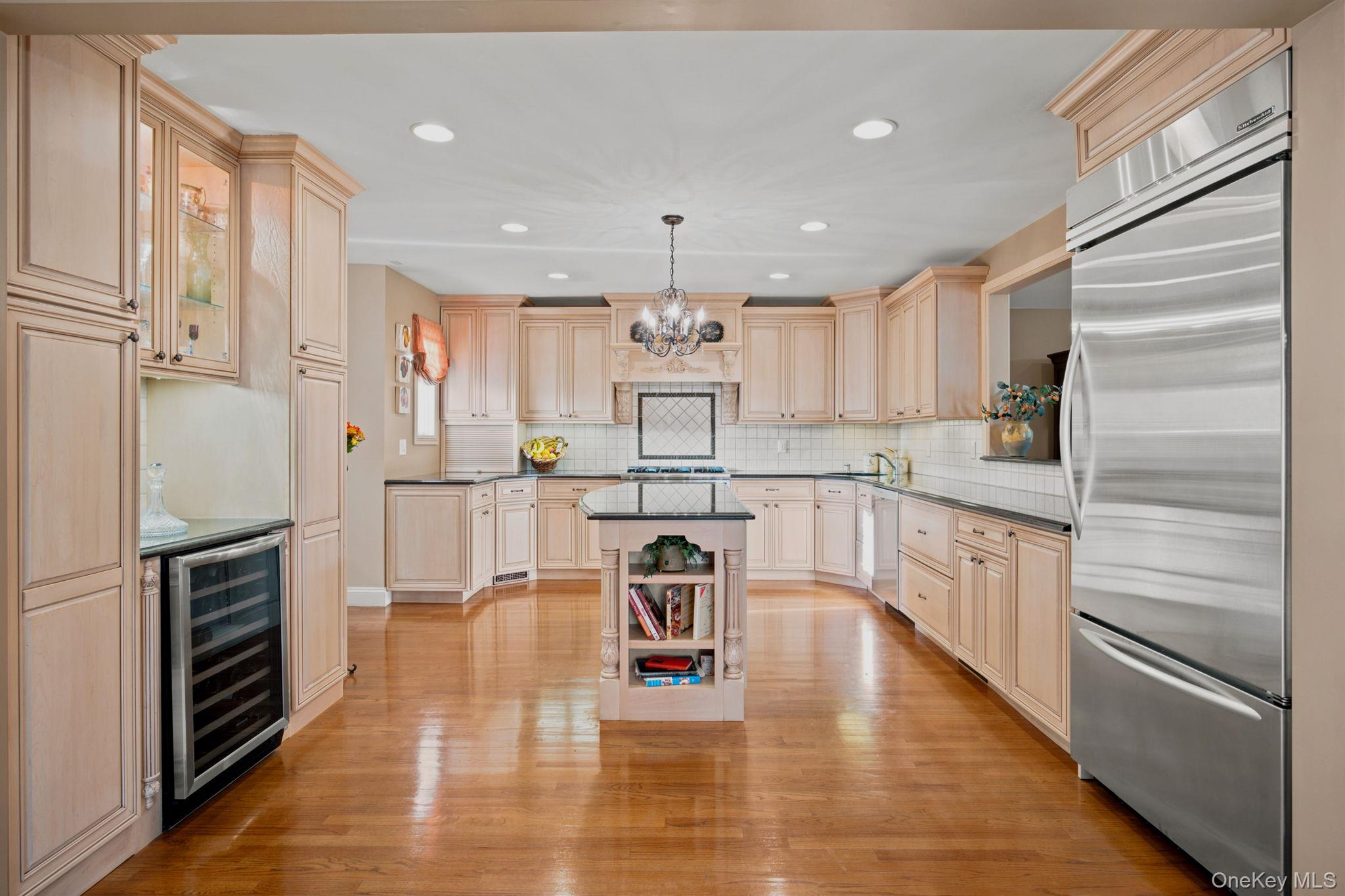 154 Celler Avenue Property Photo 8