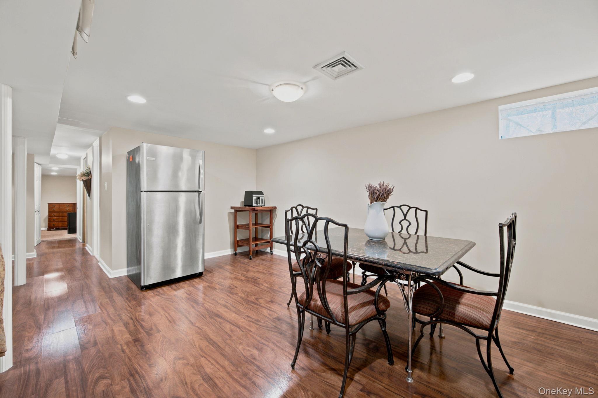 154 Celler Avenue Property Photo 23