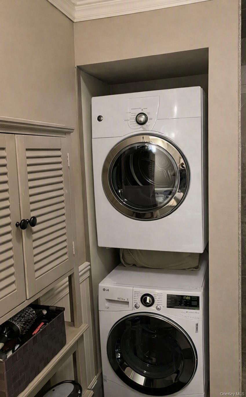 20 Laurel Avenue 60 Property Photo 10