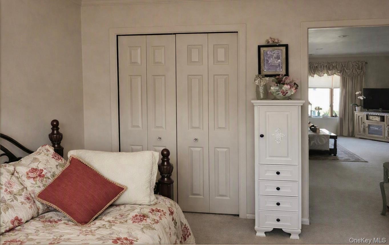 20 Laurel Avenue 60 Property Photo 16