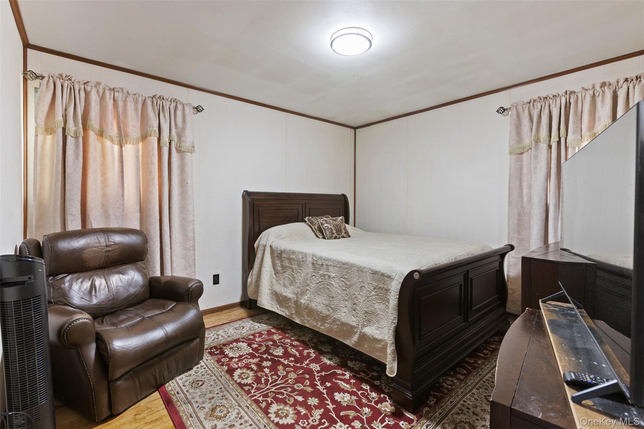 552 Briar Place Property Photo 10