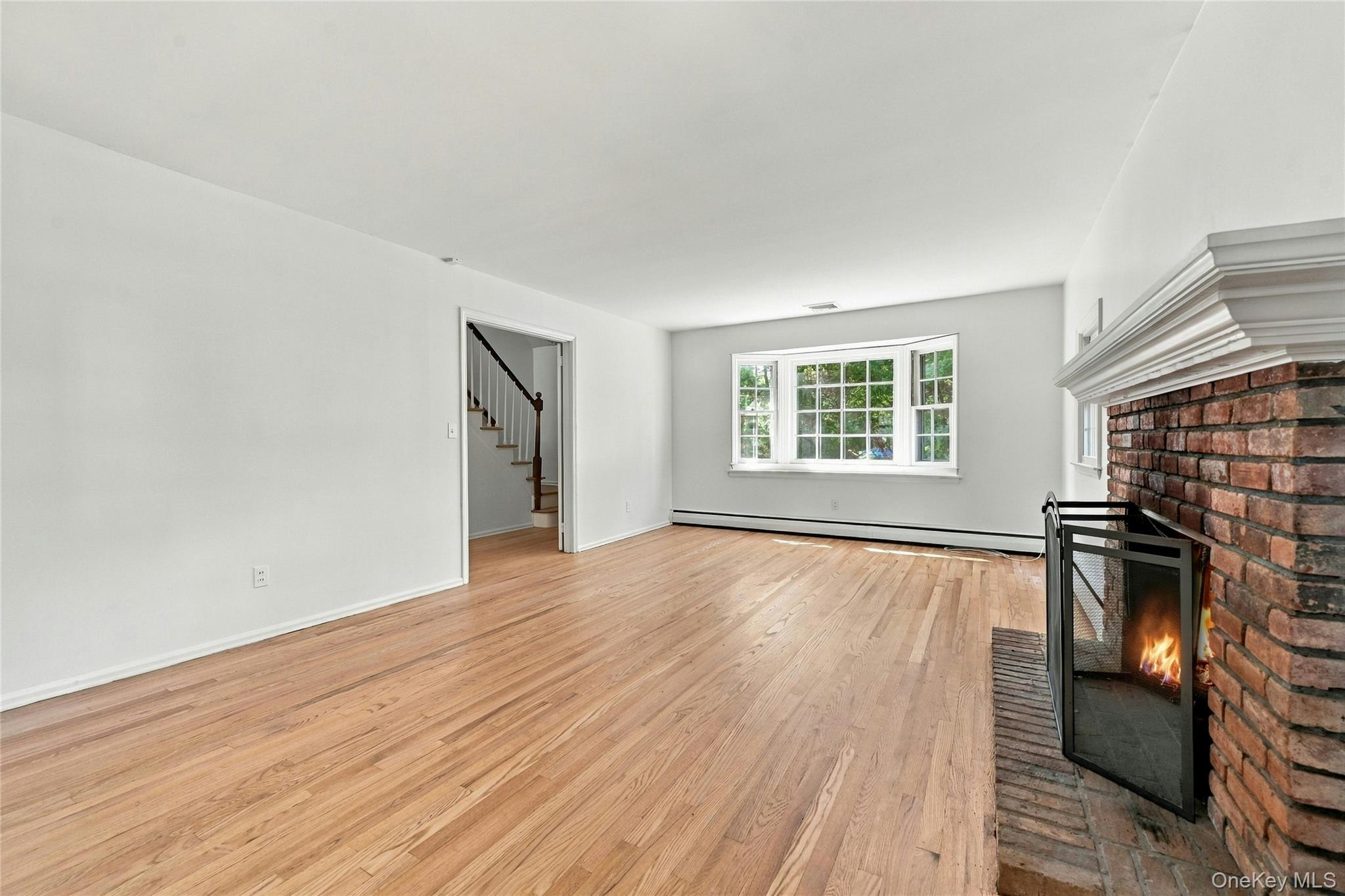 15 Shore Oaks Drive Property Photo 8