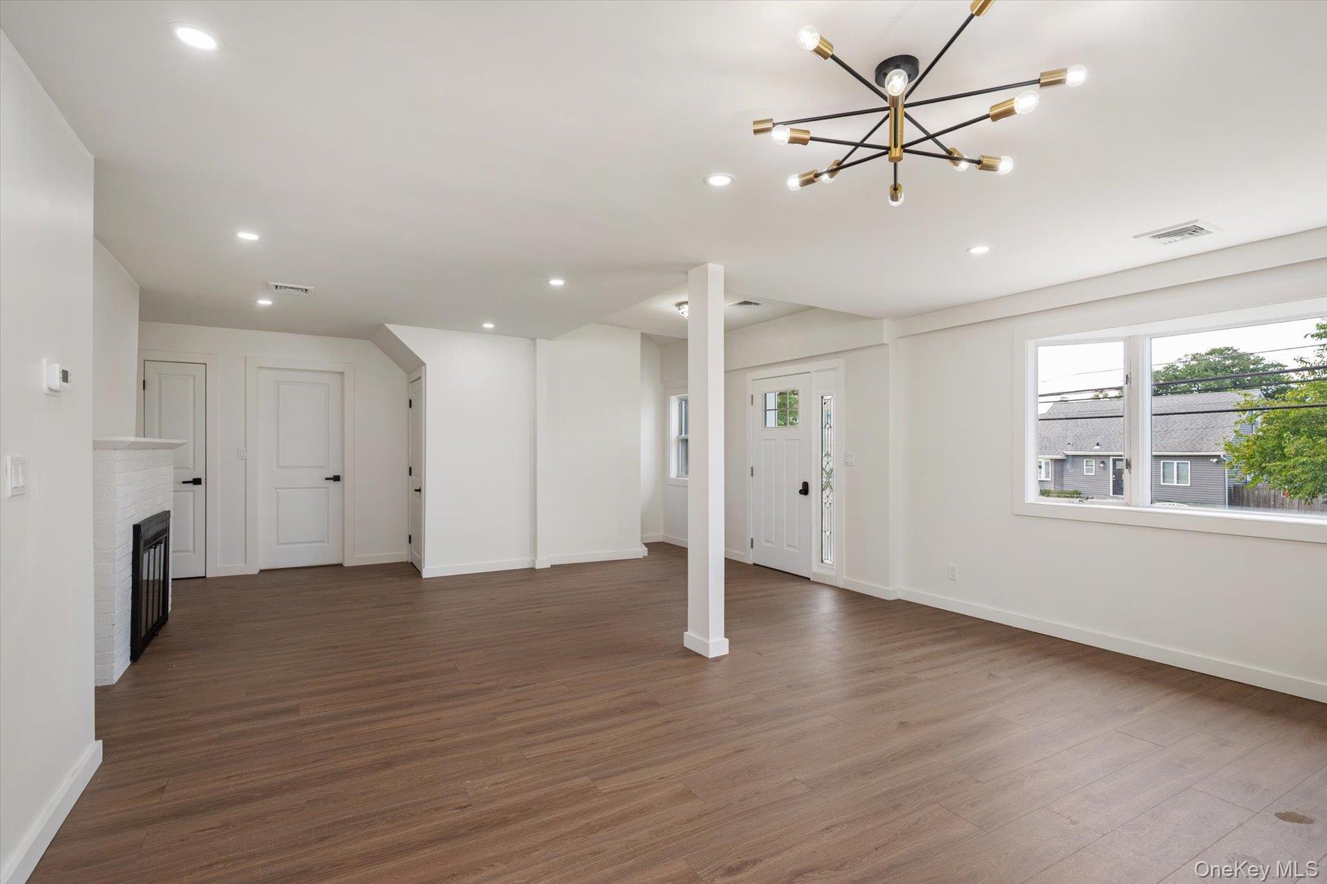 605 S Ocean Avenue Property Photo 5