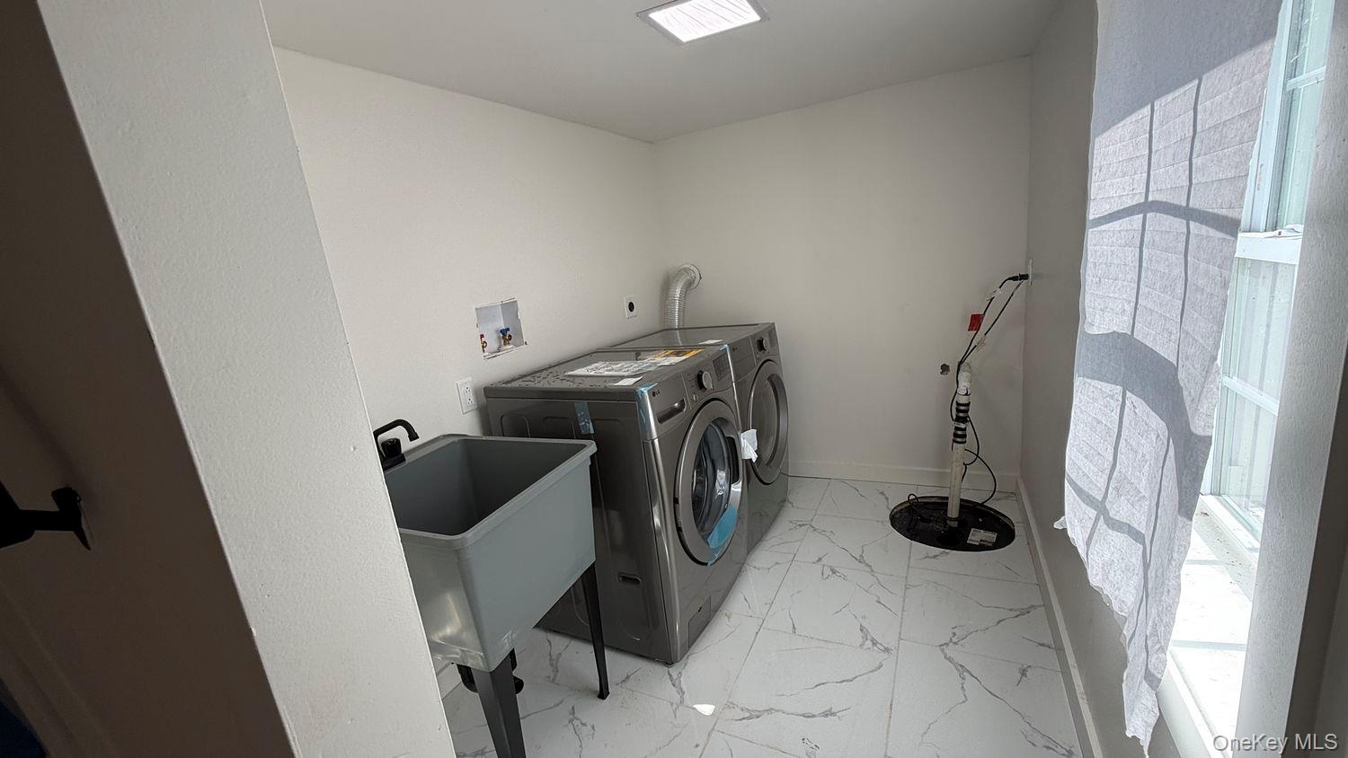 605 S Ocean Avenue Property Photo 7