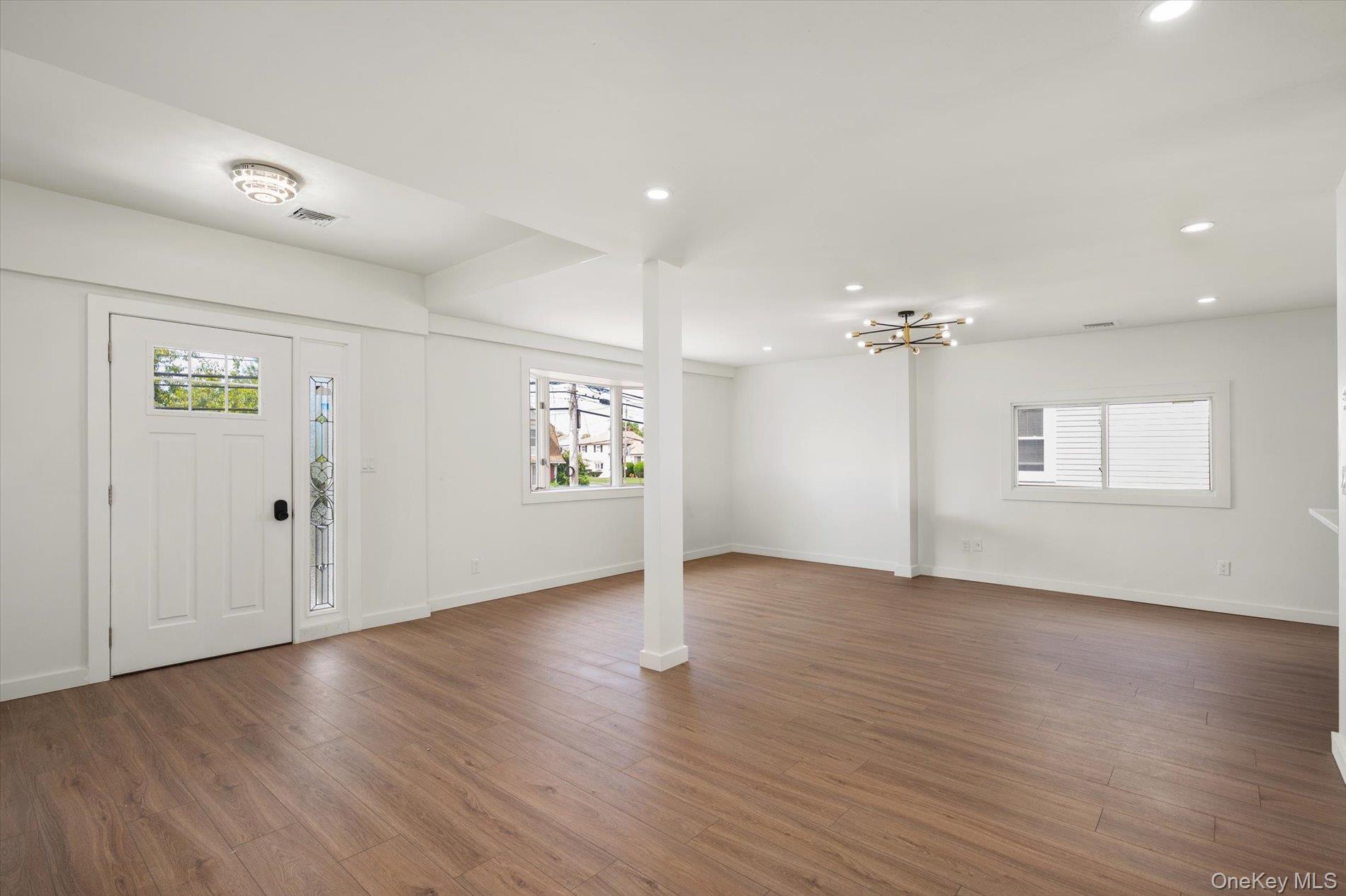 605 S Ocean Avenue Property Photo 8