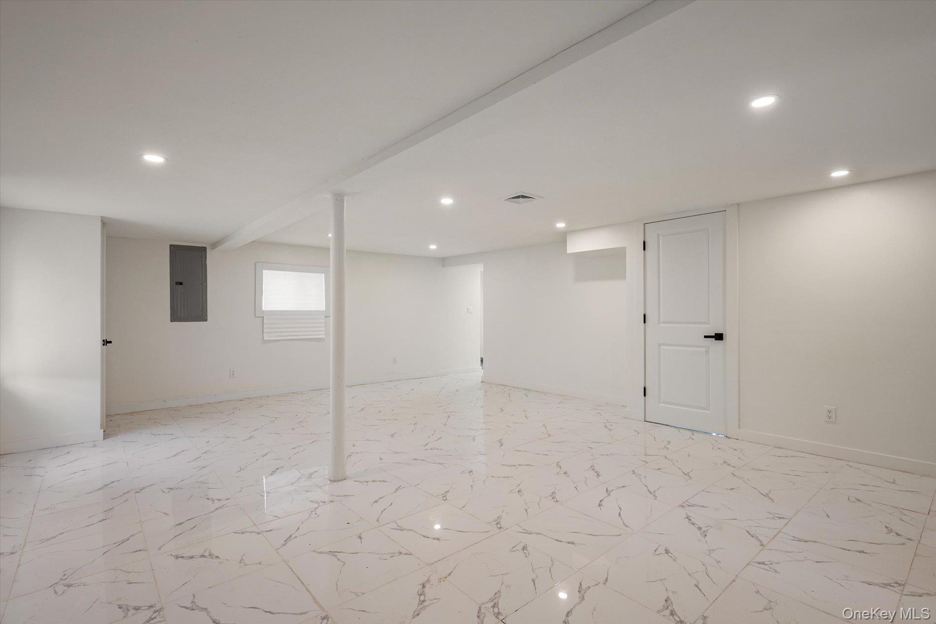 605 S Ocean Avenue Property Photo 21