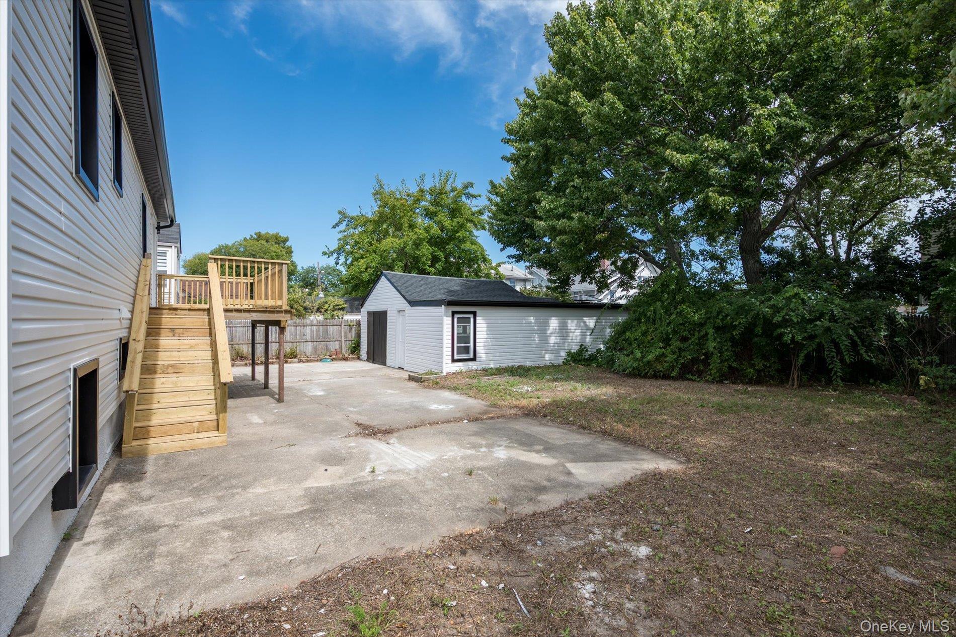 605 S Ocean Avenue Property Photo 26