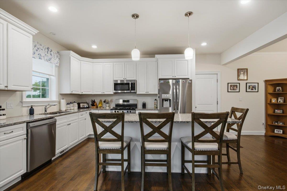 16 Kensington Lane Property Photo 24