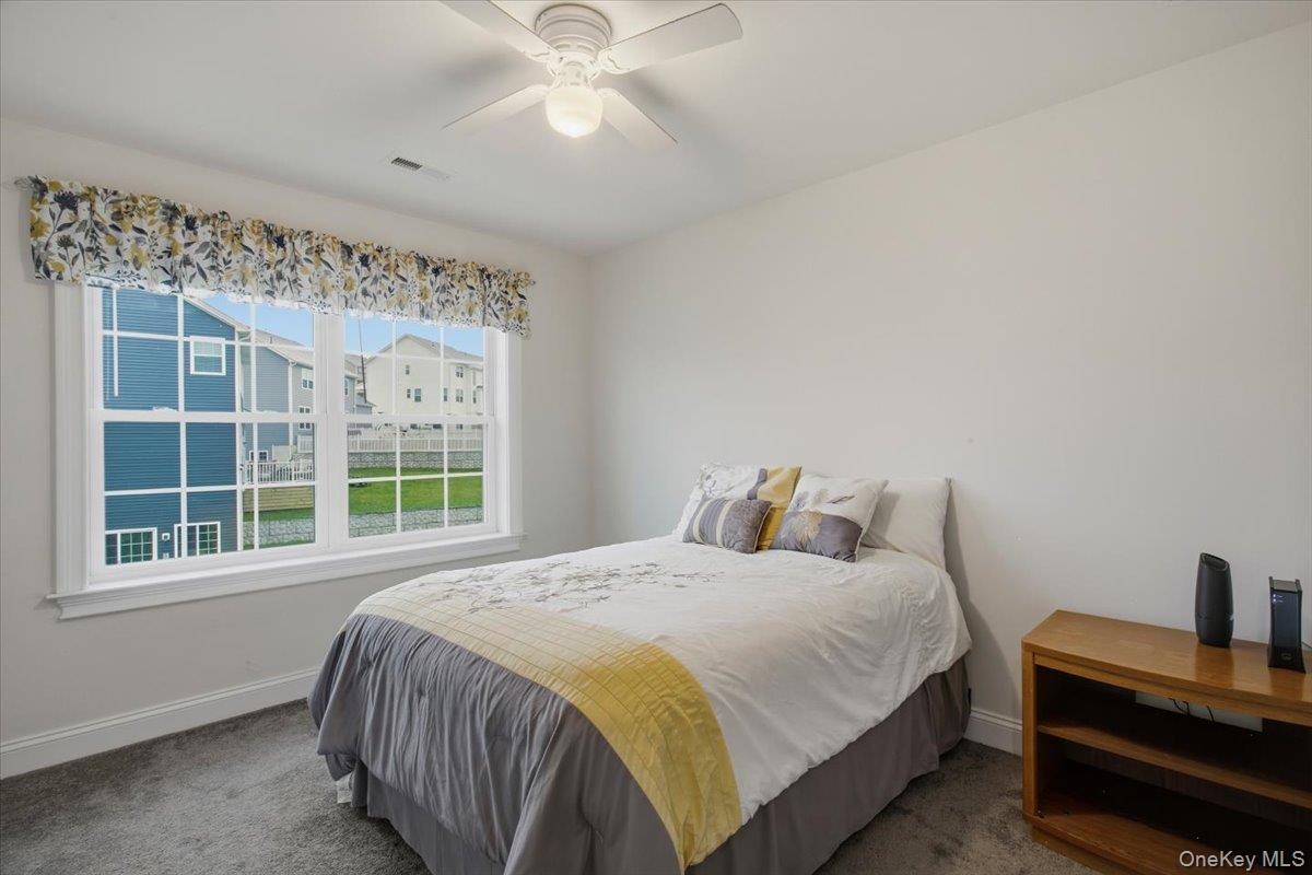 16 Kensington Lane Property Photo 34