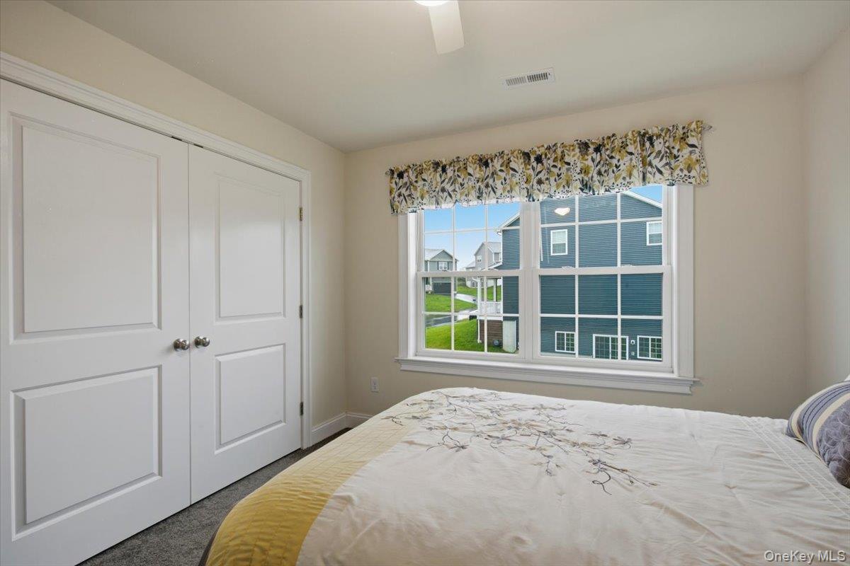 16 Kensington Lane Property Photo 35
