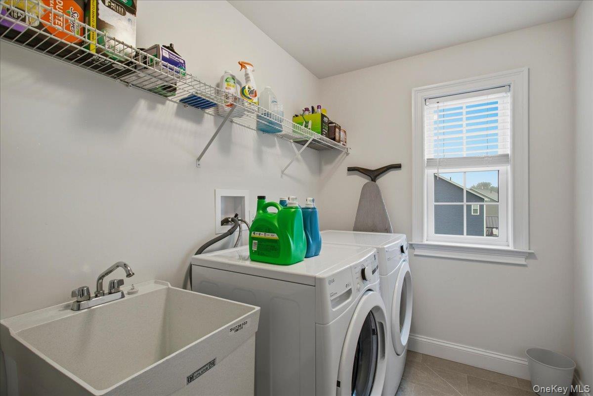 16 Kensington Lane Property Photo 40