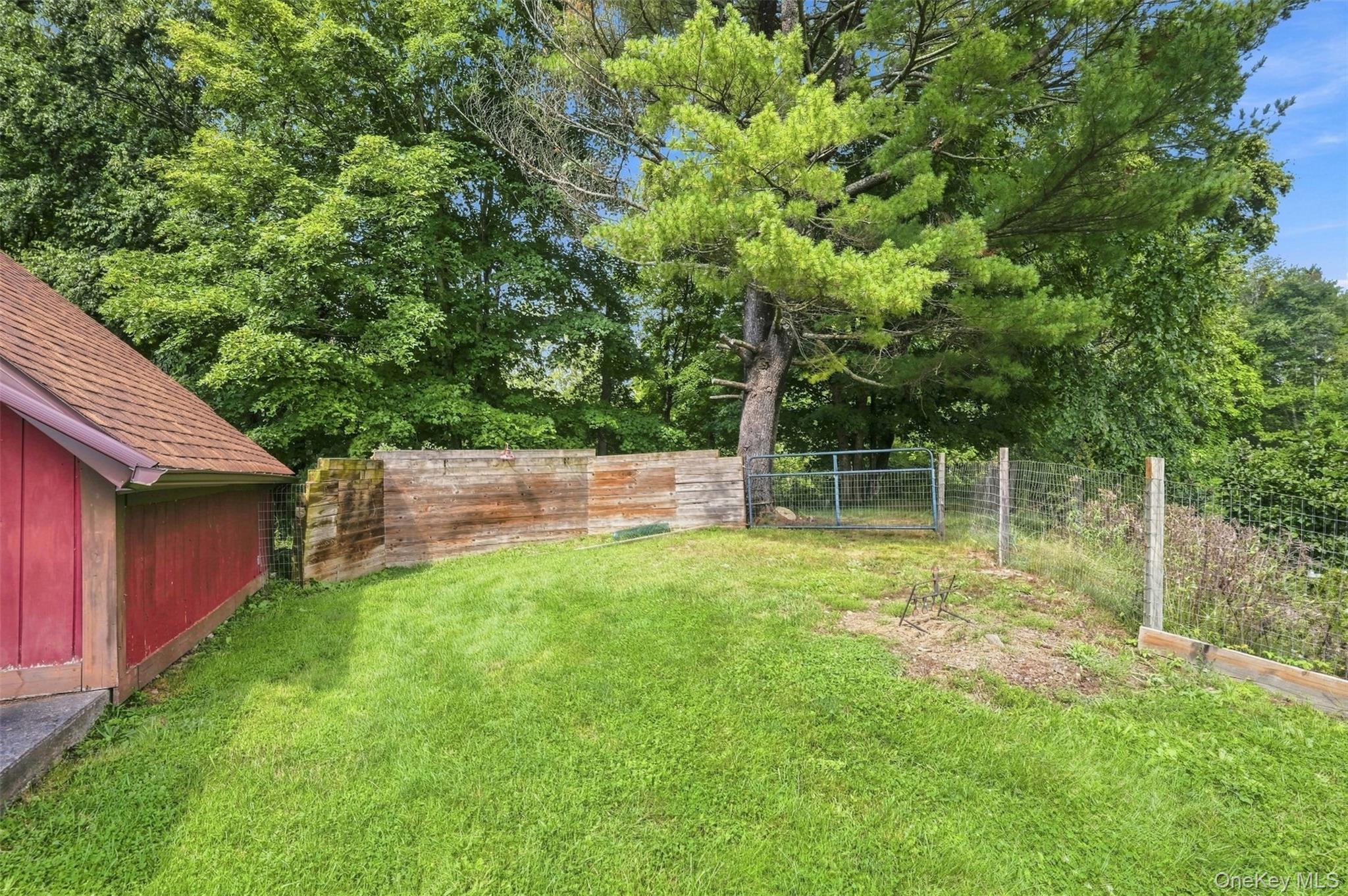 289 Pine Grove Road Property Photo 37