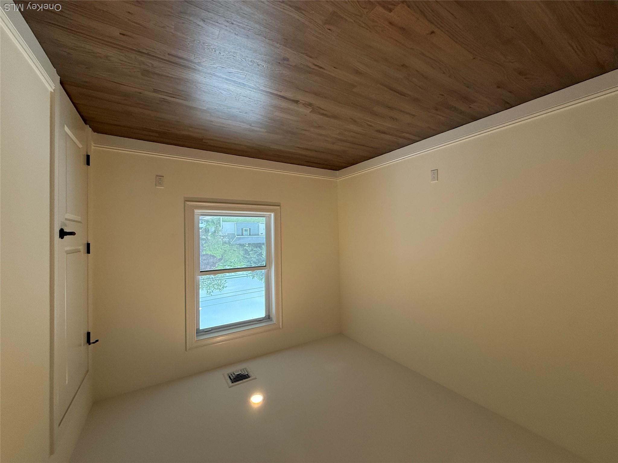 129 Southaven Avenue Property Photo 14
