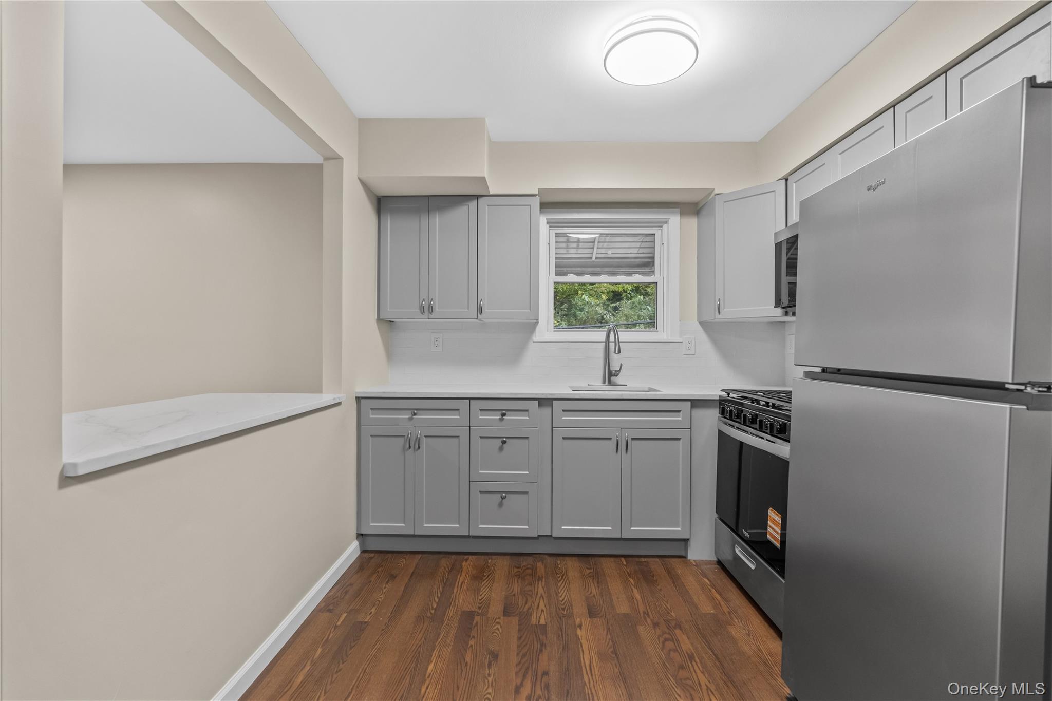 401 Olmstead Avenue 3 Property Photo 3