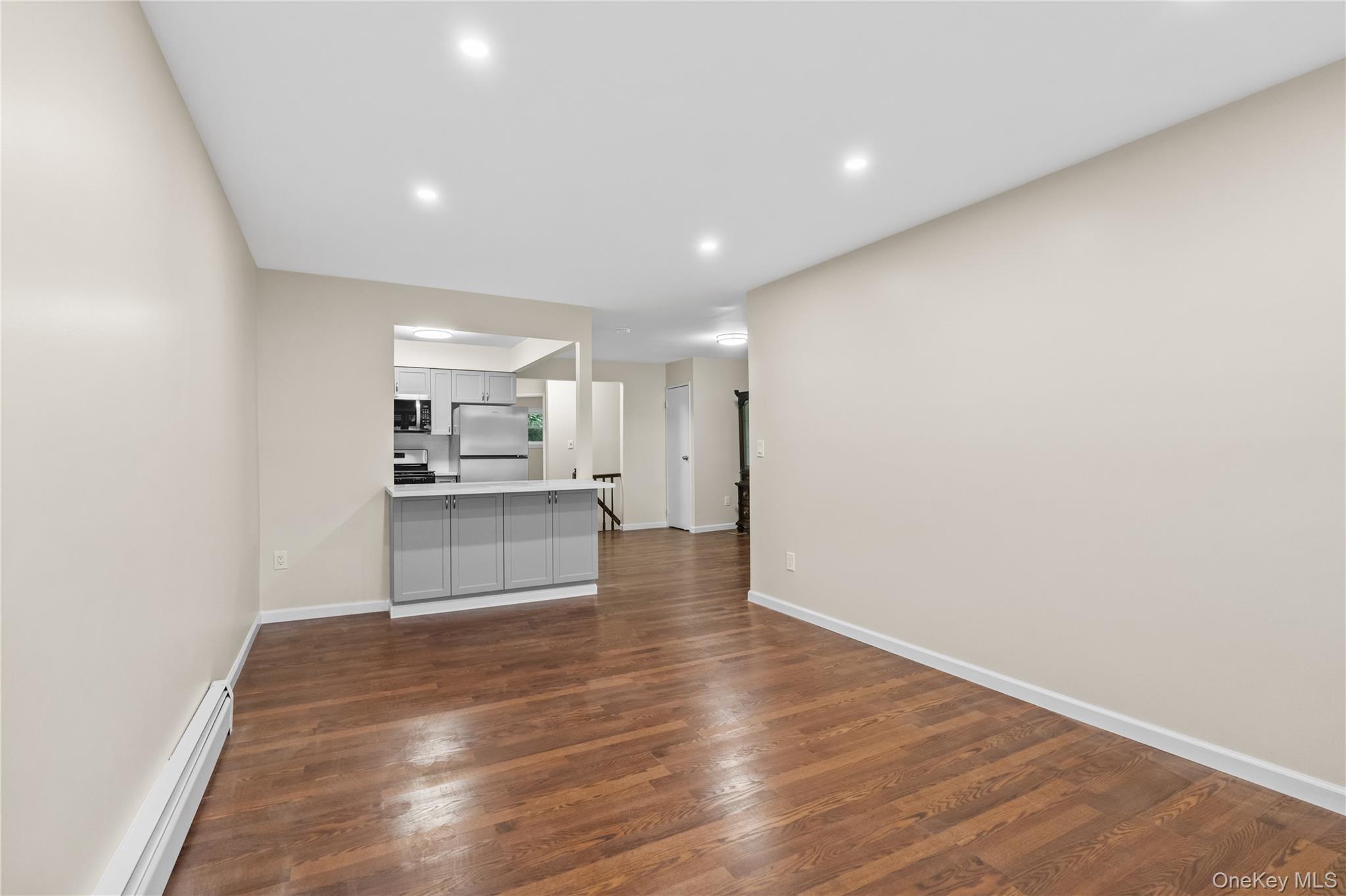 401 Olmstead Avenue 3 Property Photo 8
