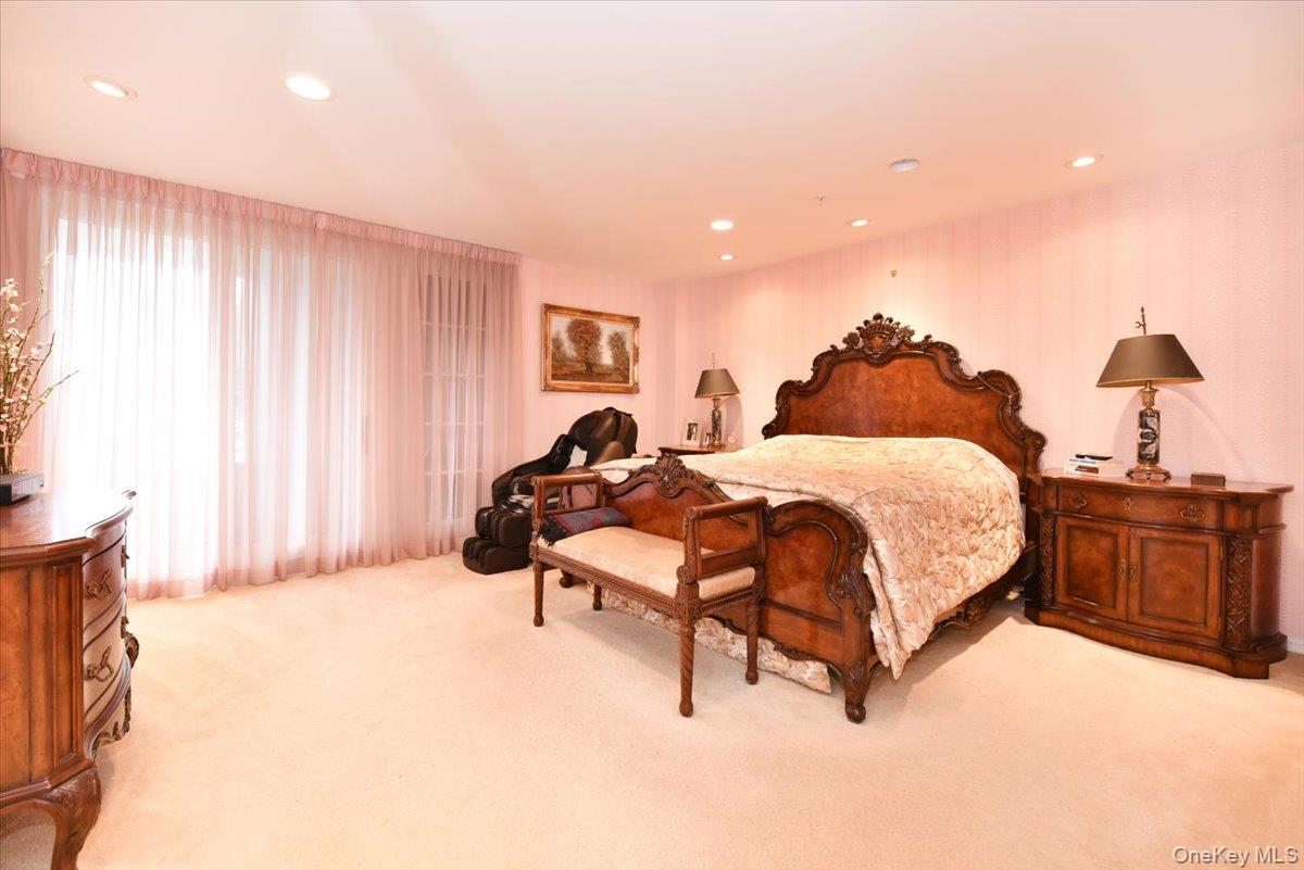 100 Harbor View Drive 630 Property Photo 11