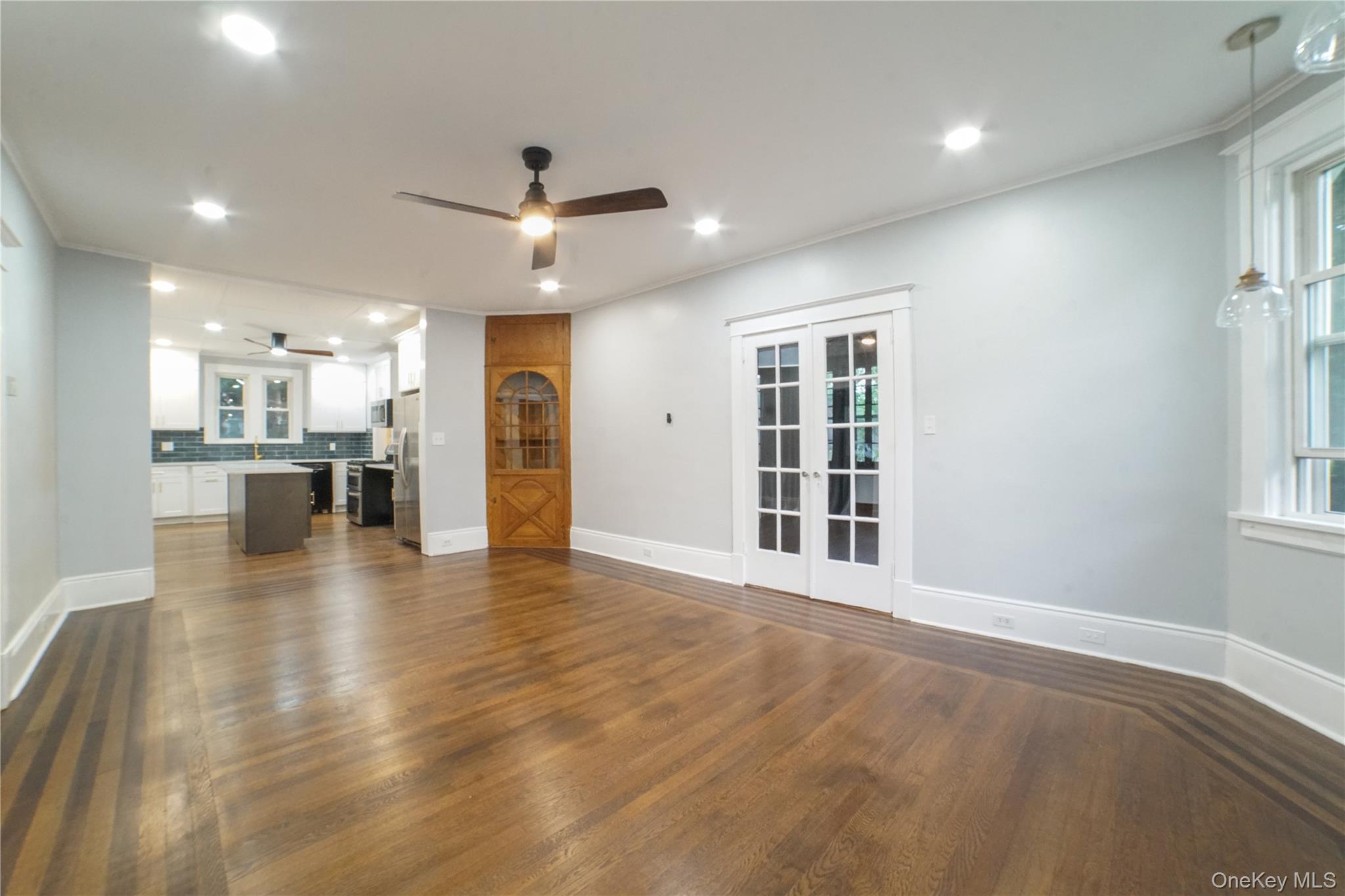 148 Franklin Avenue Unit 1 Property Photo 6
