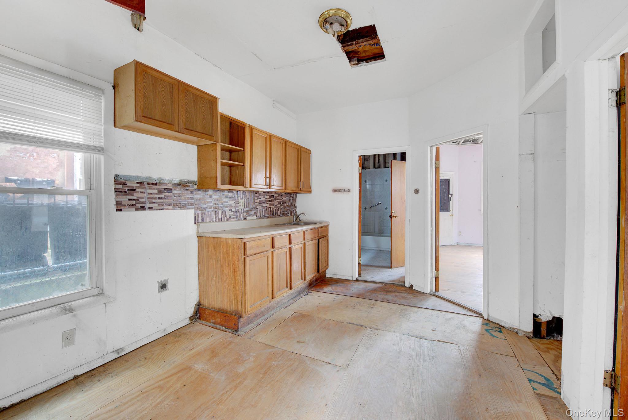 29-55 Far Rockaway Boulevard Property Photo 6
