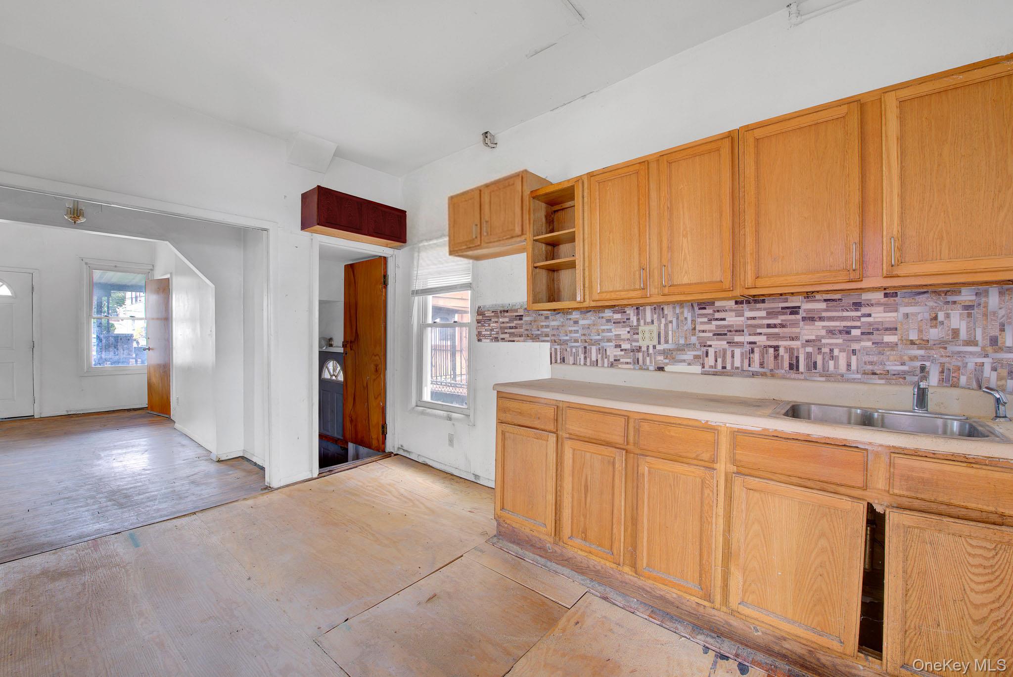 29-55 Far Rockaway Boulevard Property Photo 7