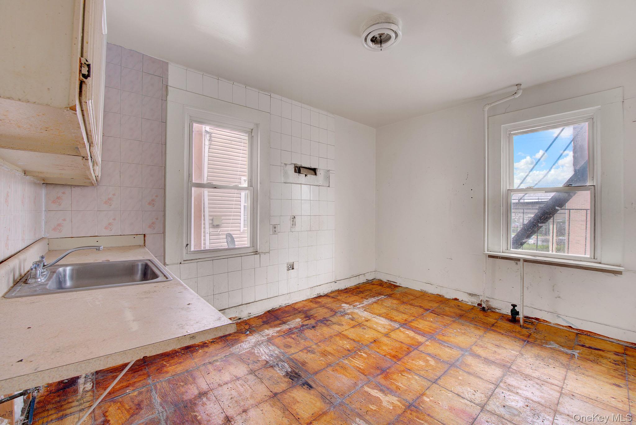 29-55 Far Rockaway Boulevard Property Photo 14