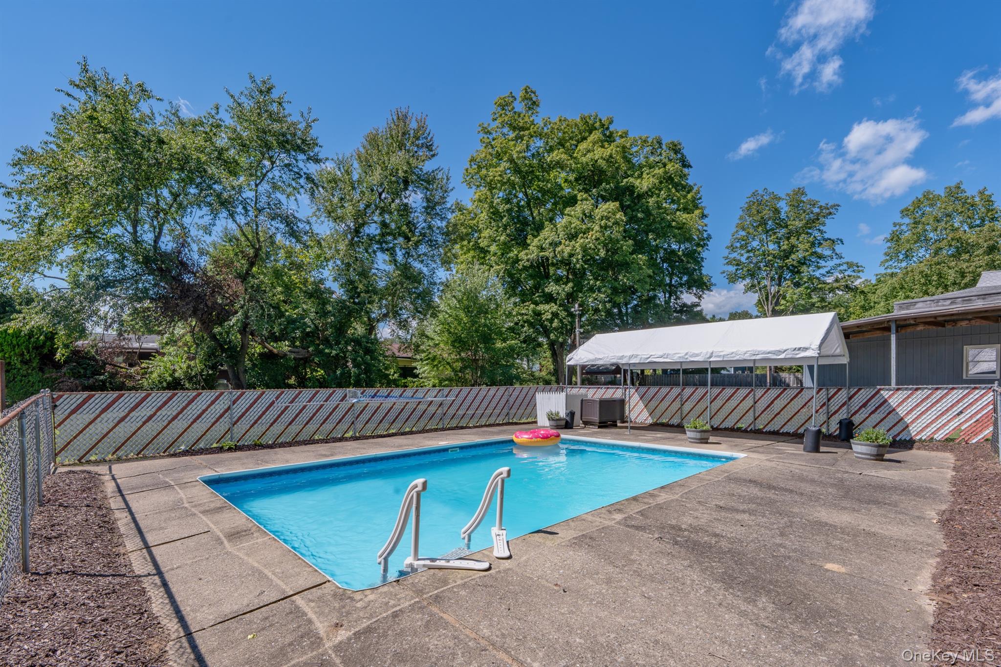 105 Orchard Street Property Photo 2