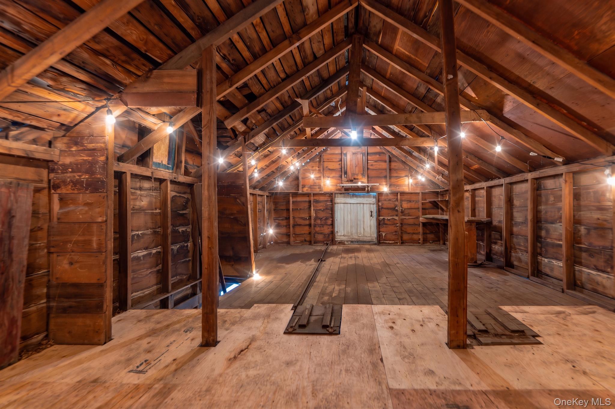 105 Orchard Street Property Photo 49