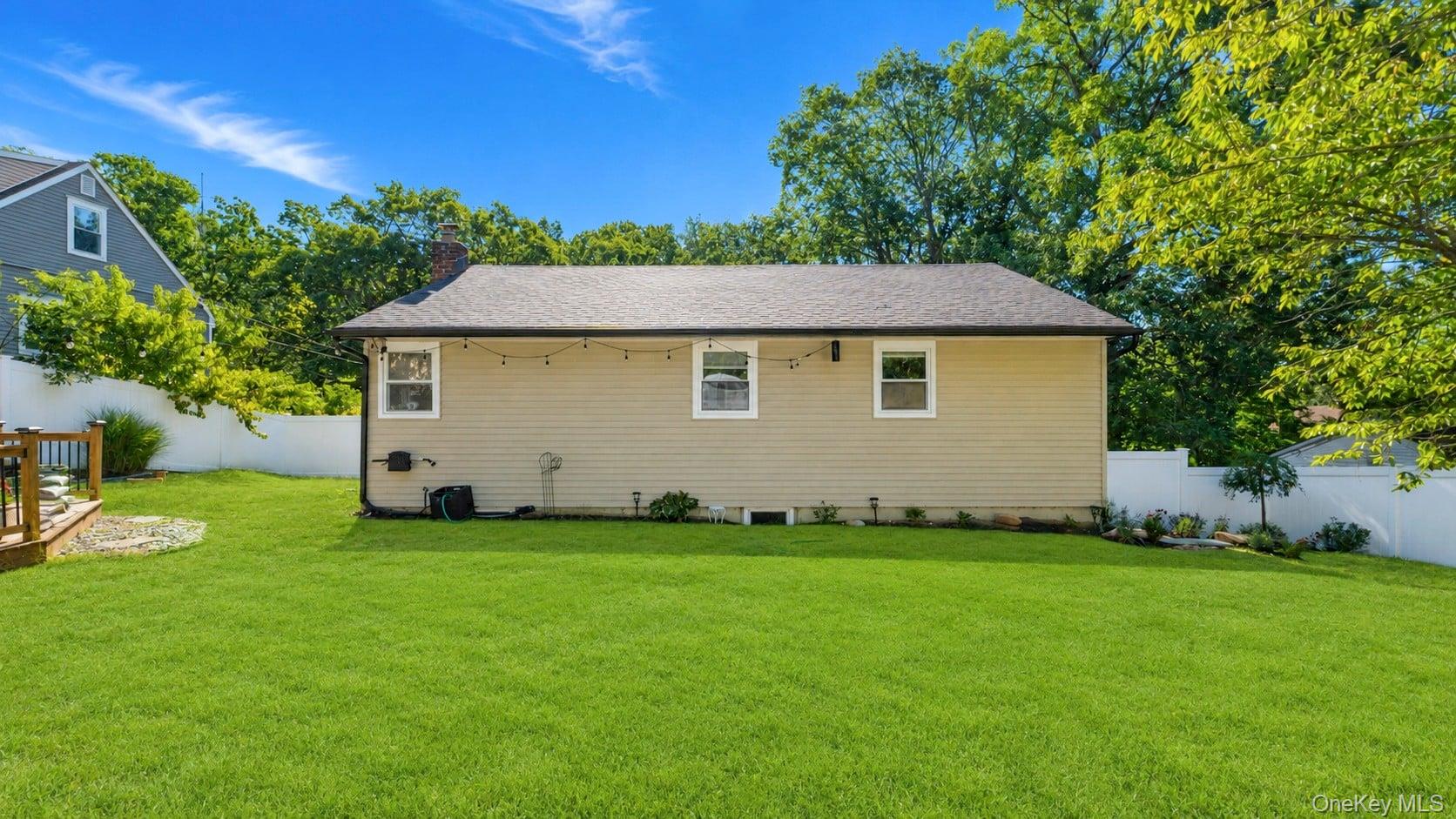19 Hawthorne Road Property Photo 37