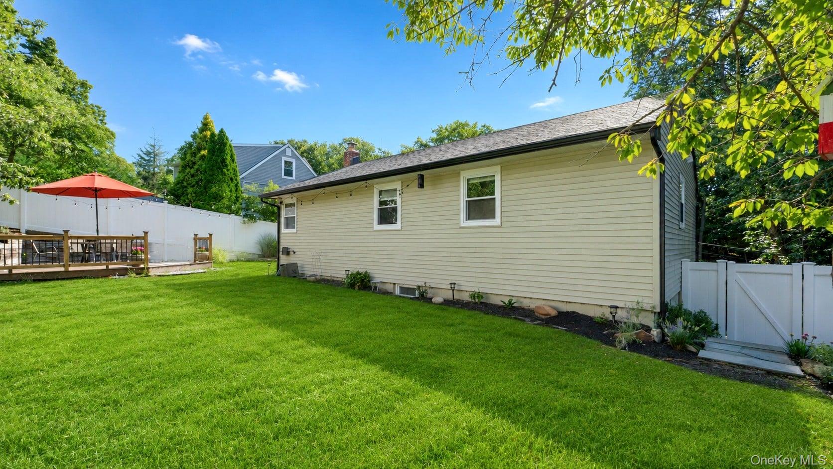 19 Hawthorne Road Property Photo 38