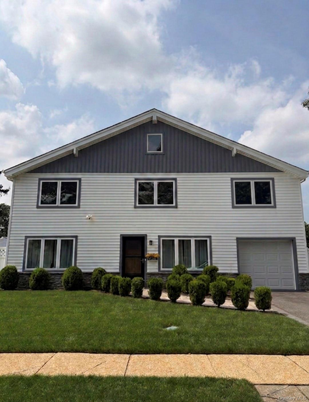 1726 Lehigh Road Property Photo 1