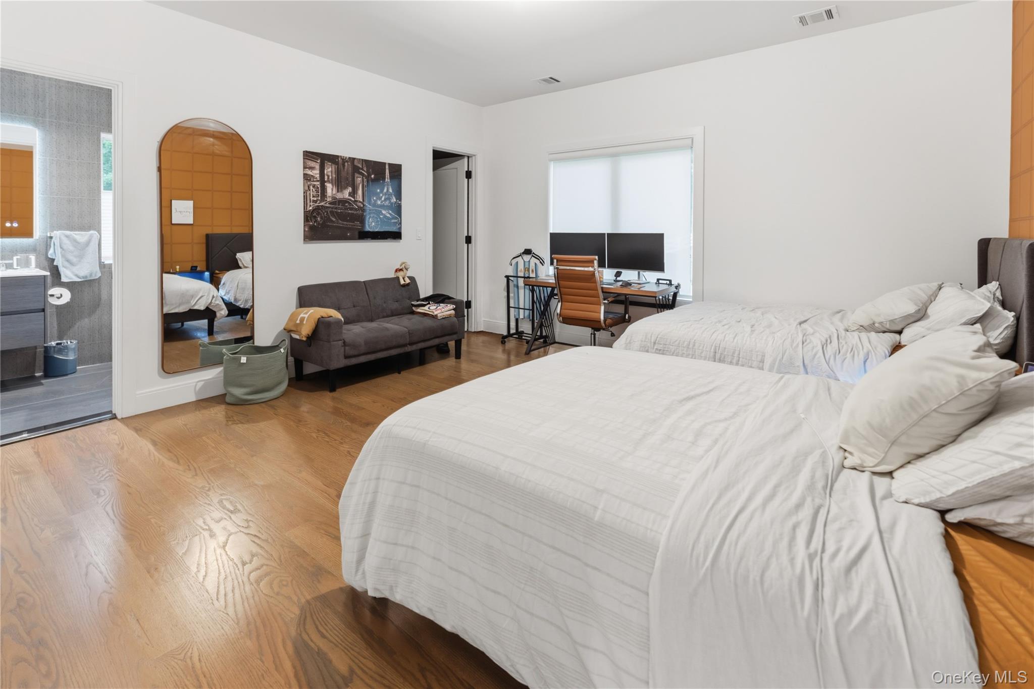 131 Spook Rock Road Property Photo 12