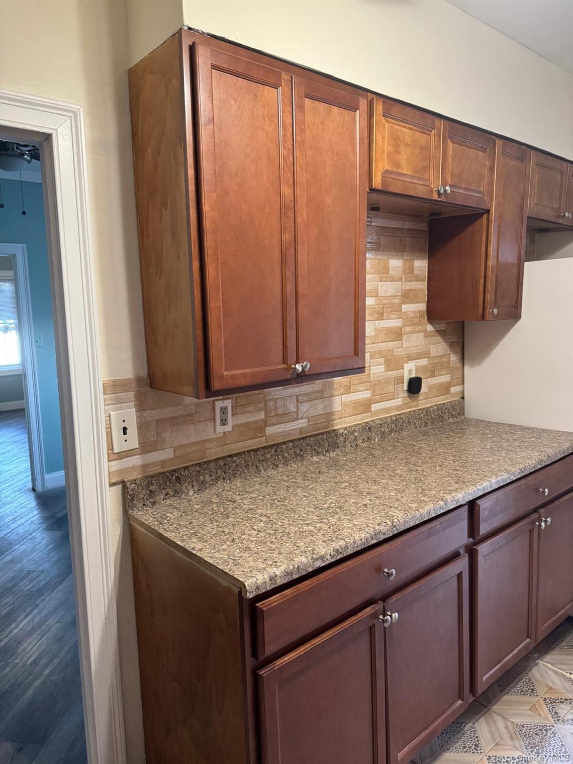 4311 De Reimer Avenue Property Photo 2