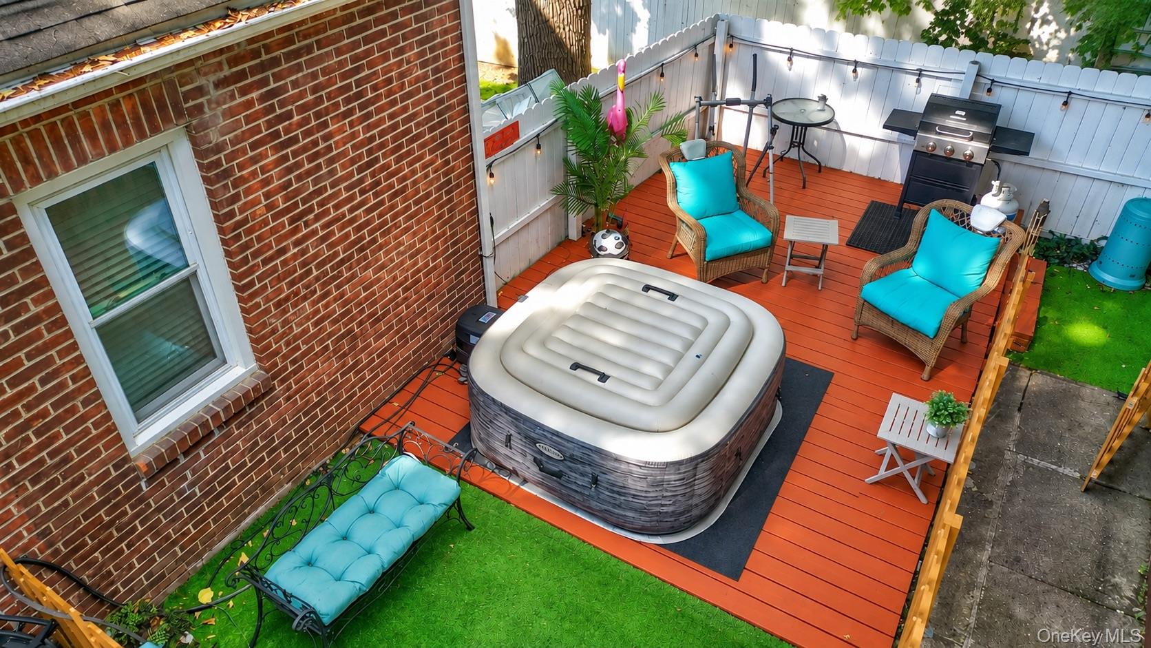 42 Streit Avenue Property Photo 23