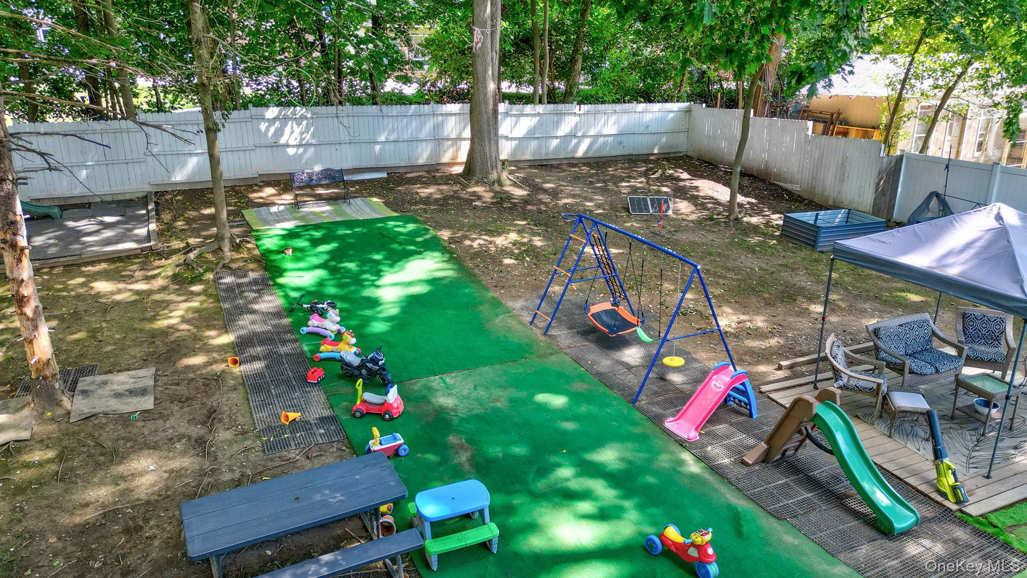 42 Streit Avenue Property Photo 26