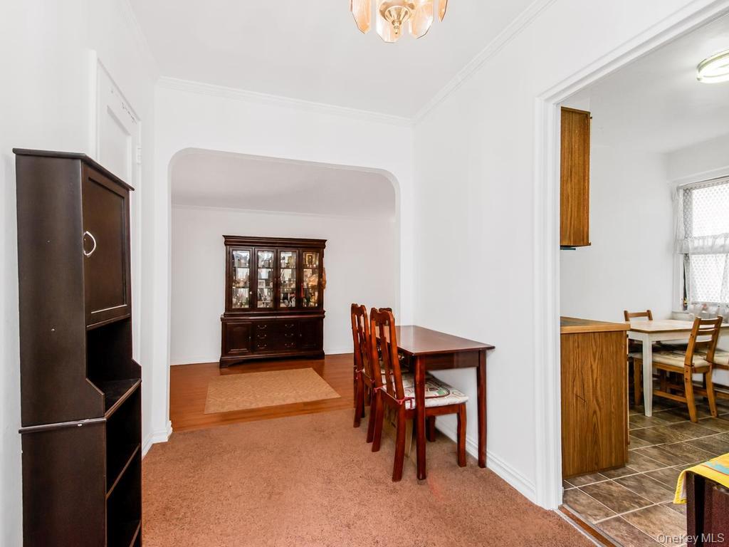 306 E Mosholu Parkway 4f Property Photo 6