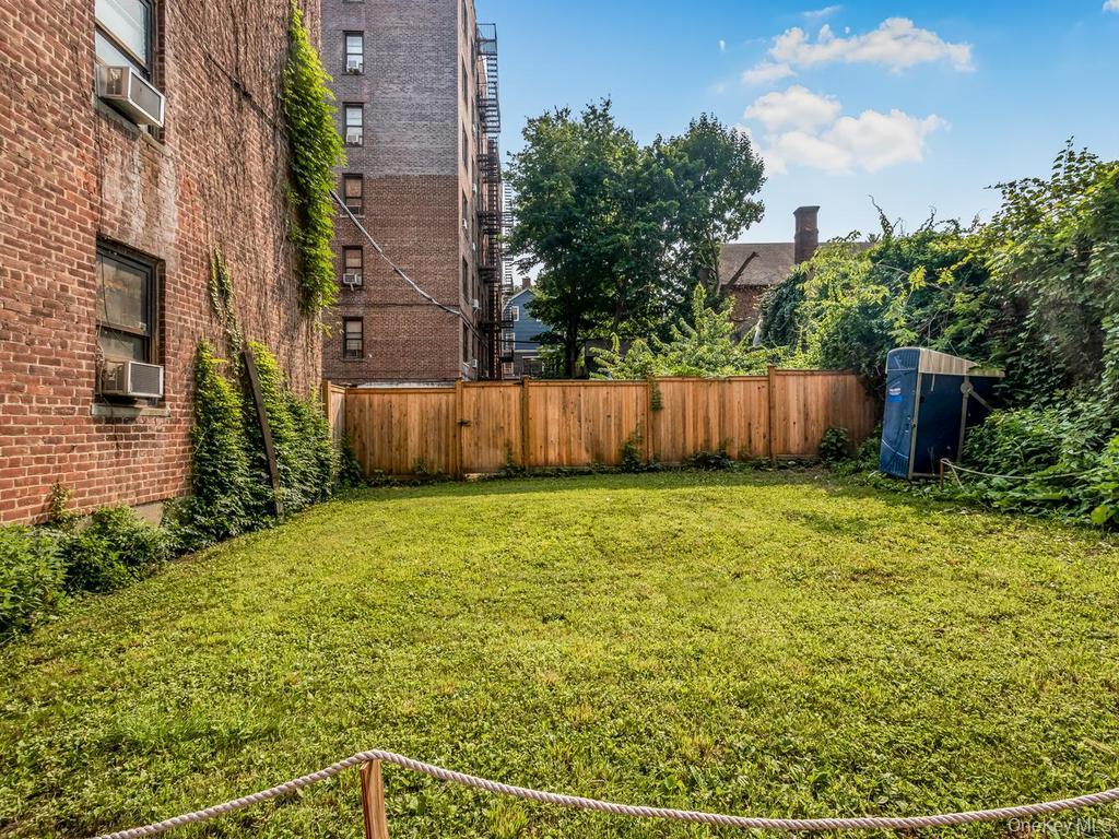 306 E Mosholu Parkway 4f Property Photo 20