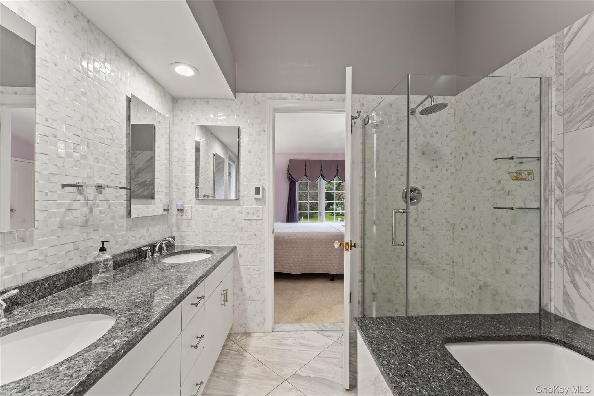 22 Berrybush Lane 70 Property Photo 17