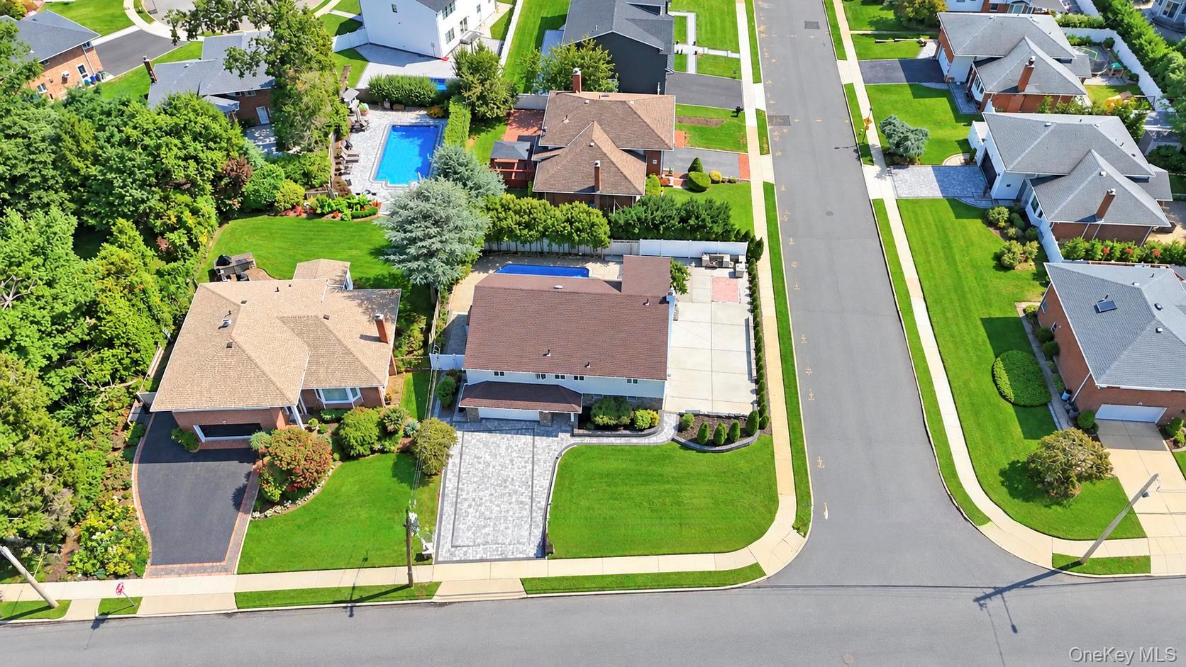 2020 Valentines Road Property Photo 2