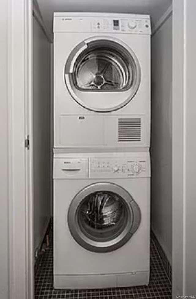 26-26 Jackson Avenue 303 Property Photo 7
