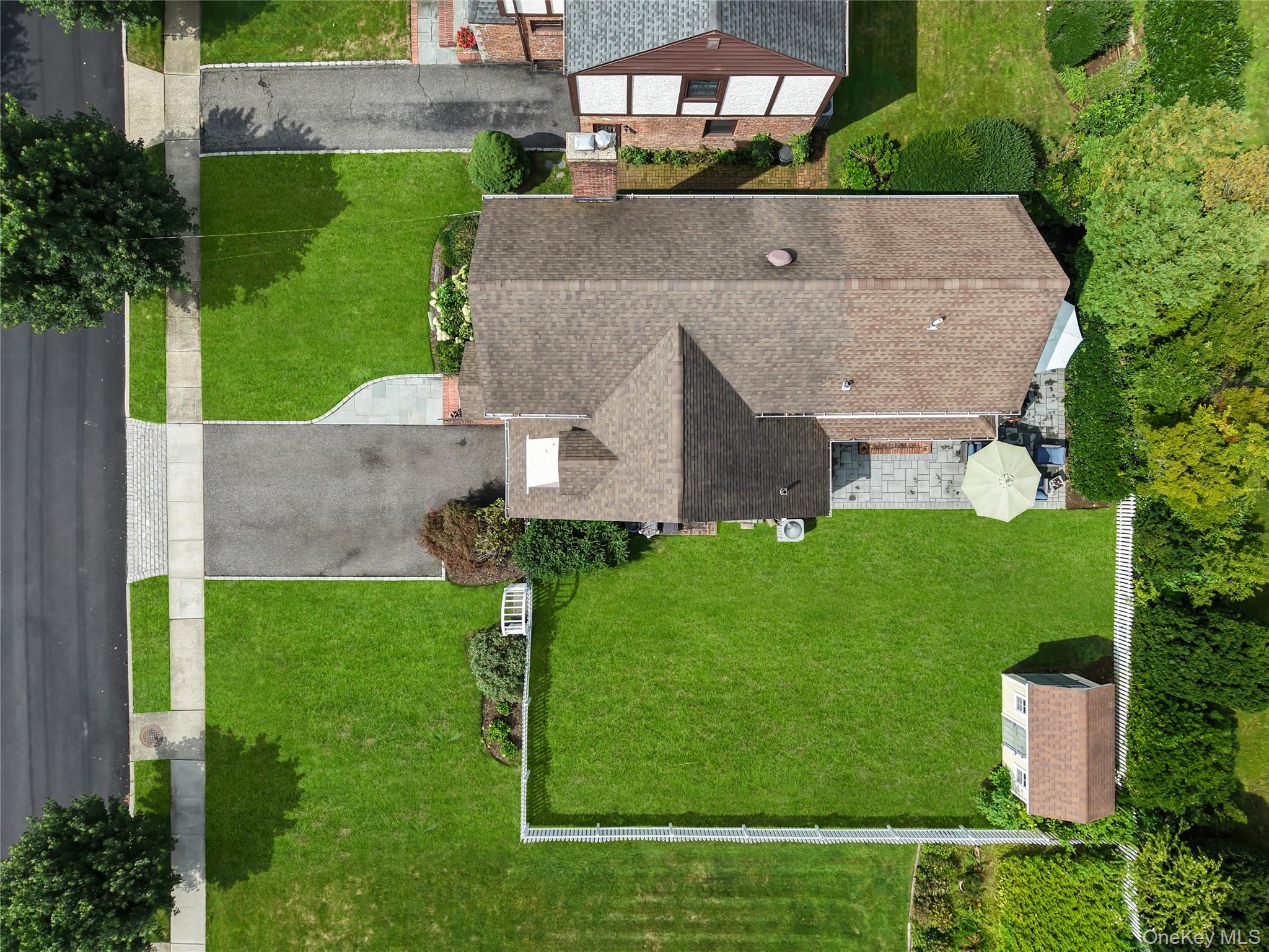 33 Ogden Avenue Property Photo 27