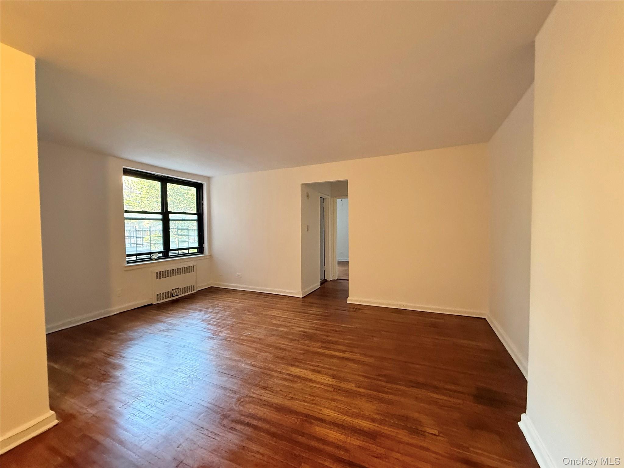 11250 Northern Boulevard 1a Property Photo 4