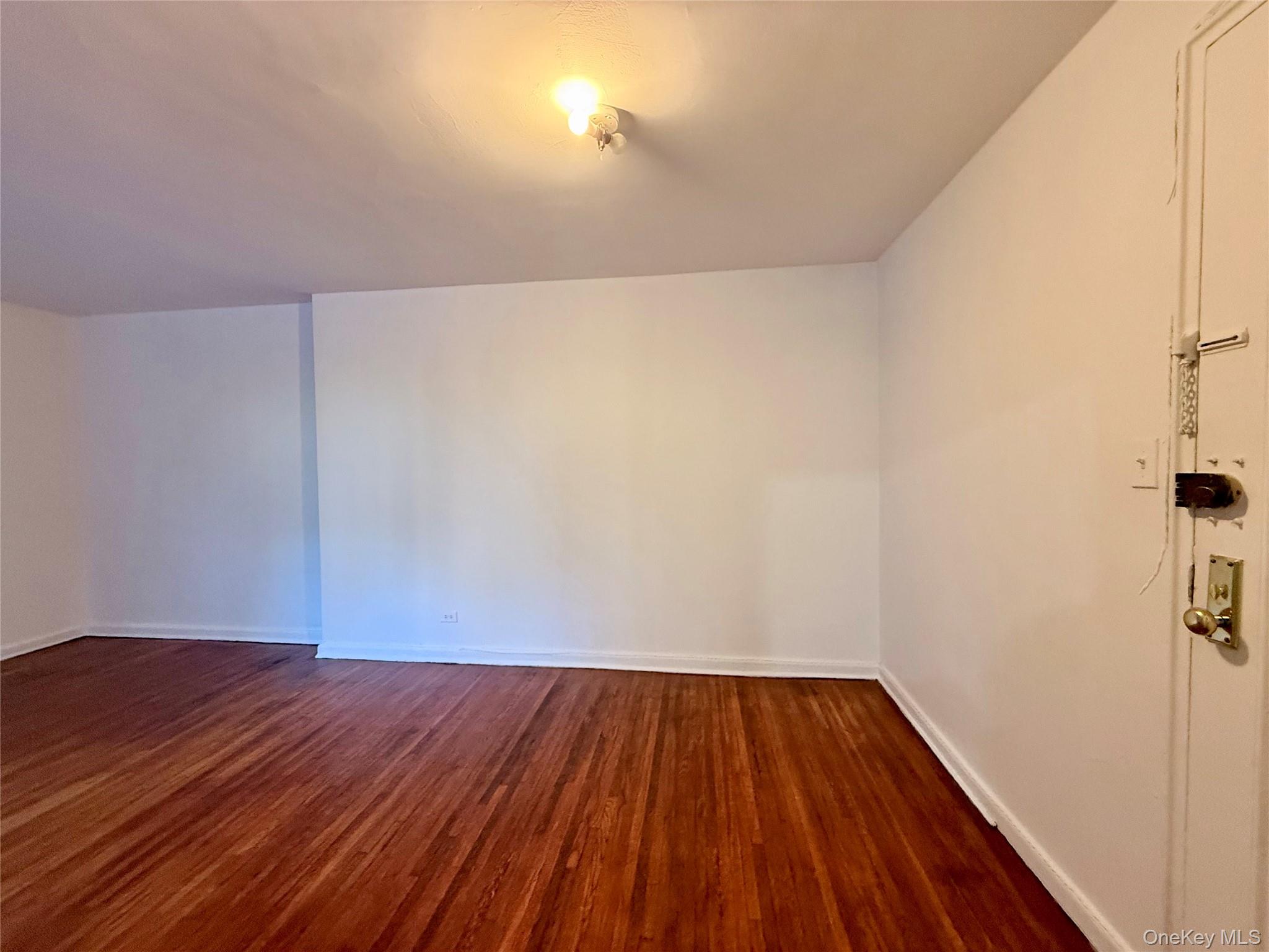 11250 Northern Boulevard 1a Property Photo 13
