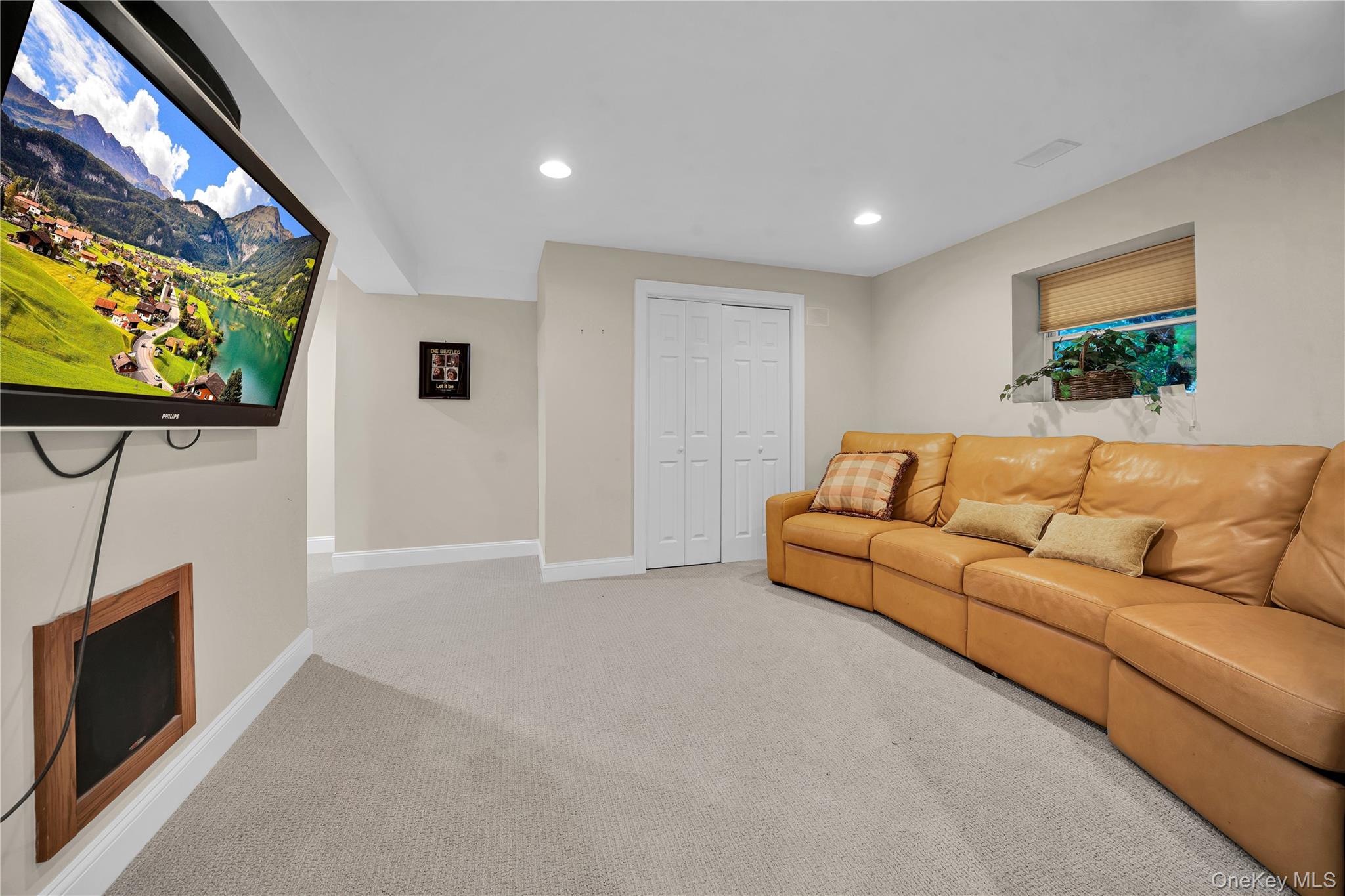 11 Croyden Lane Property Photo 30